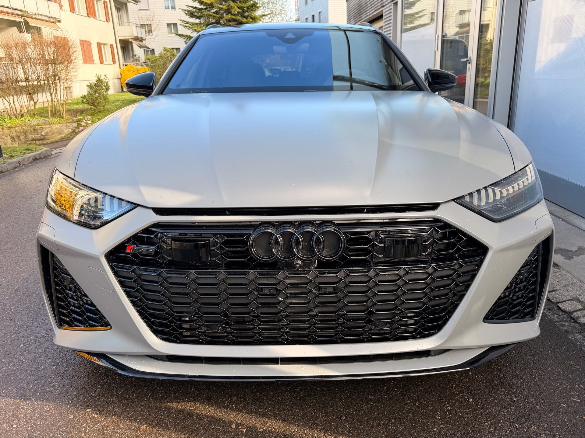 AUDI RS6 AVANT 4.0 TFSI QUATTRO PERFORMANCE *** TRAUM IN NARDOGRAU & KERAMIK BREMSEN ***-image-1