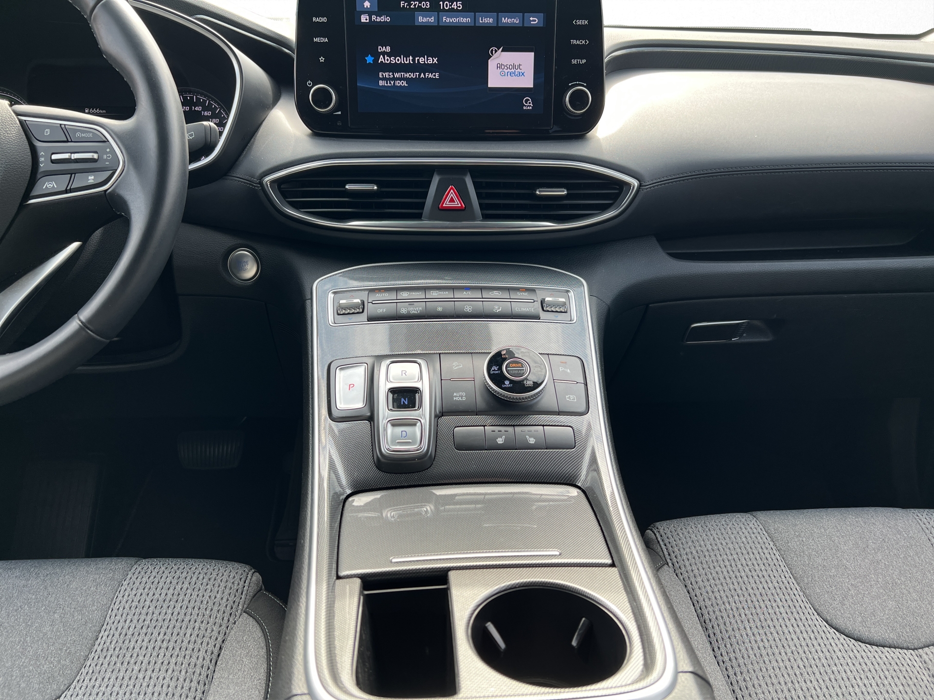 HYUNDAI Santa Fe 1.6 T-GDi Hybrid Origo 4WD-image-12