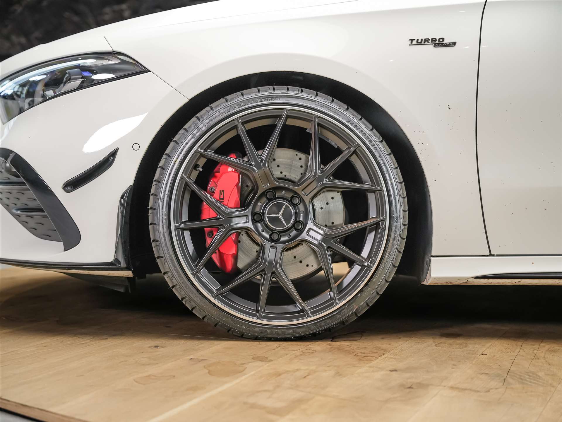 MERCEDES-BENZ A 35 AMG 4Matic+ 8G-DCT *Limousine*Facelift*Aeropaket*-image-15