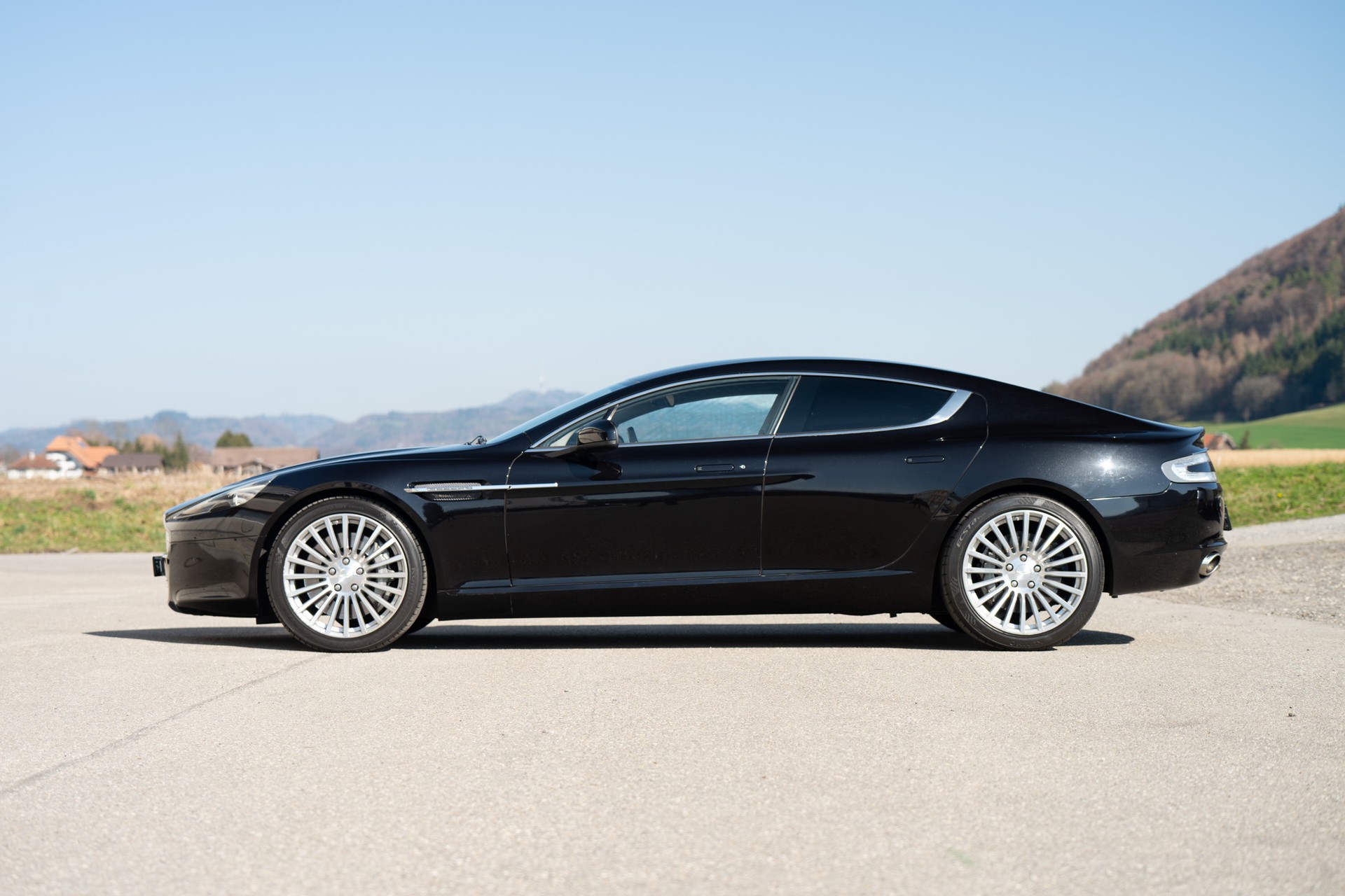 ASTON MARTIN Rapide 5.9 V12 Touchtronic 2-image-5