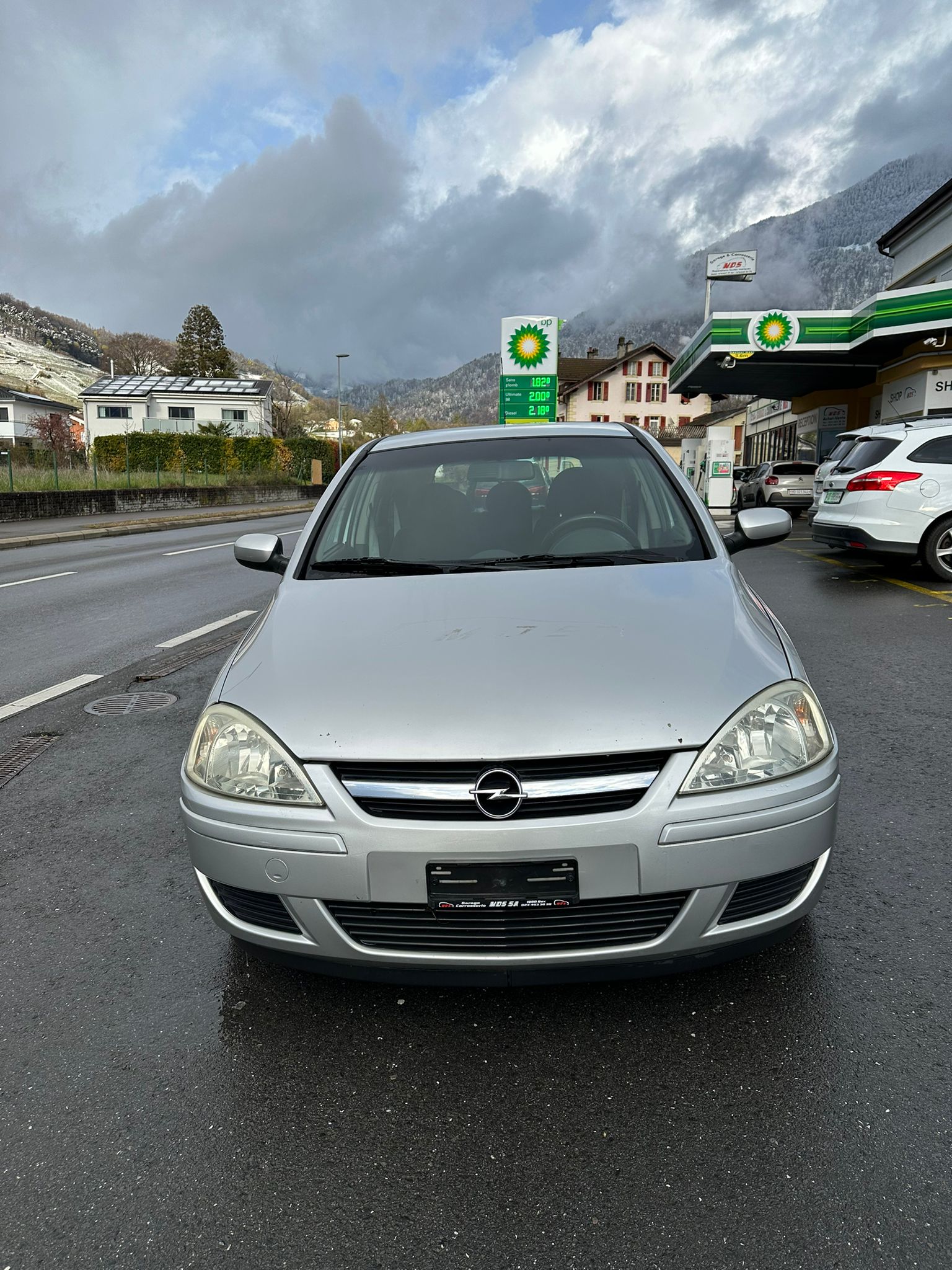 OPEL Corsa 1.2 TP Silverline-image-1