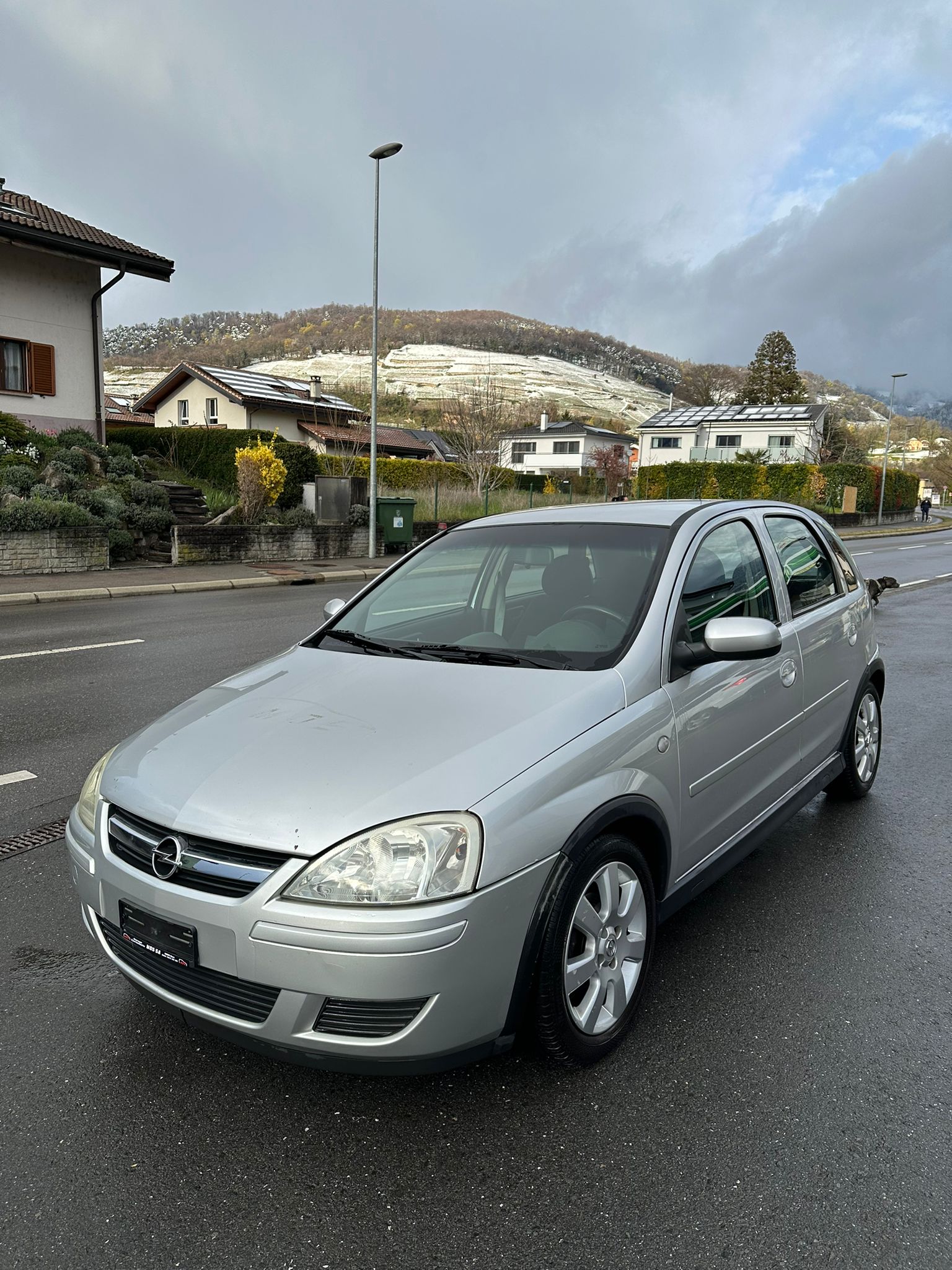 OPEL Corsa 1.2 TP Silverline-image-0
