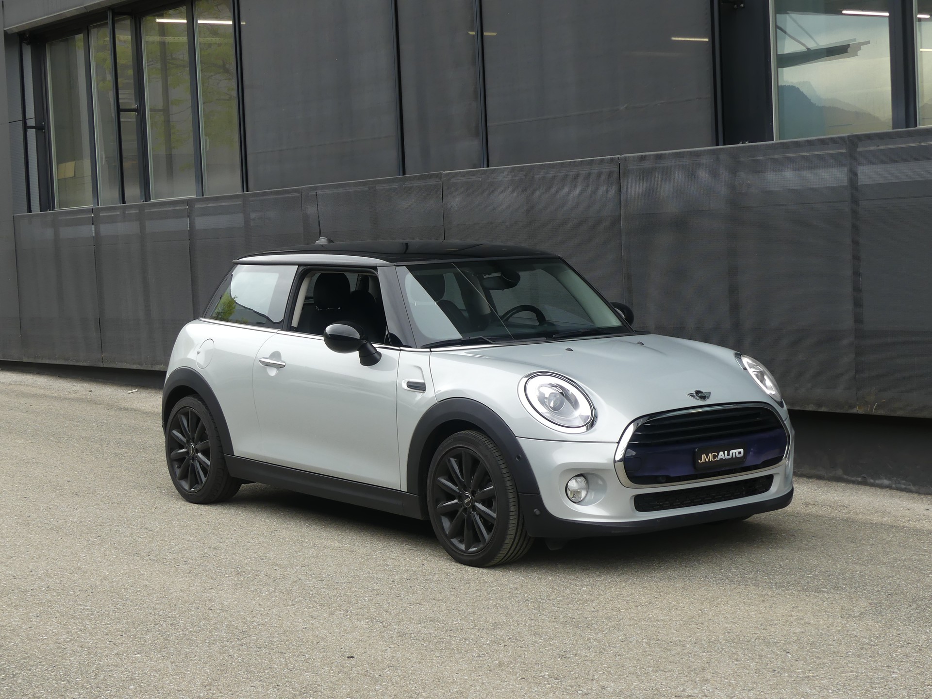 MINI Cooper-image-6