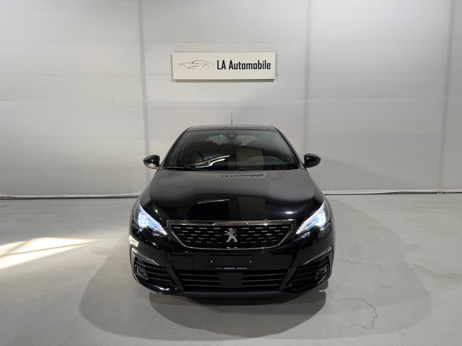 PEUGEOT 308 2.0 BlueHDI GT EAT8-image-3