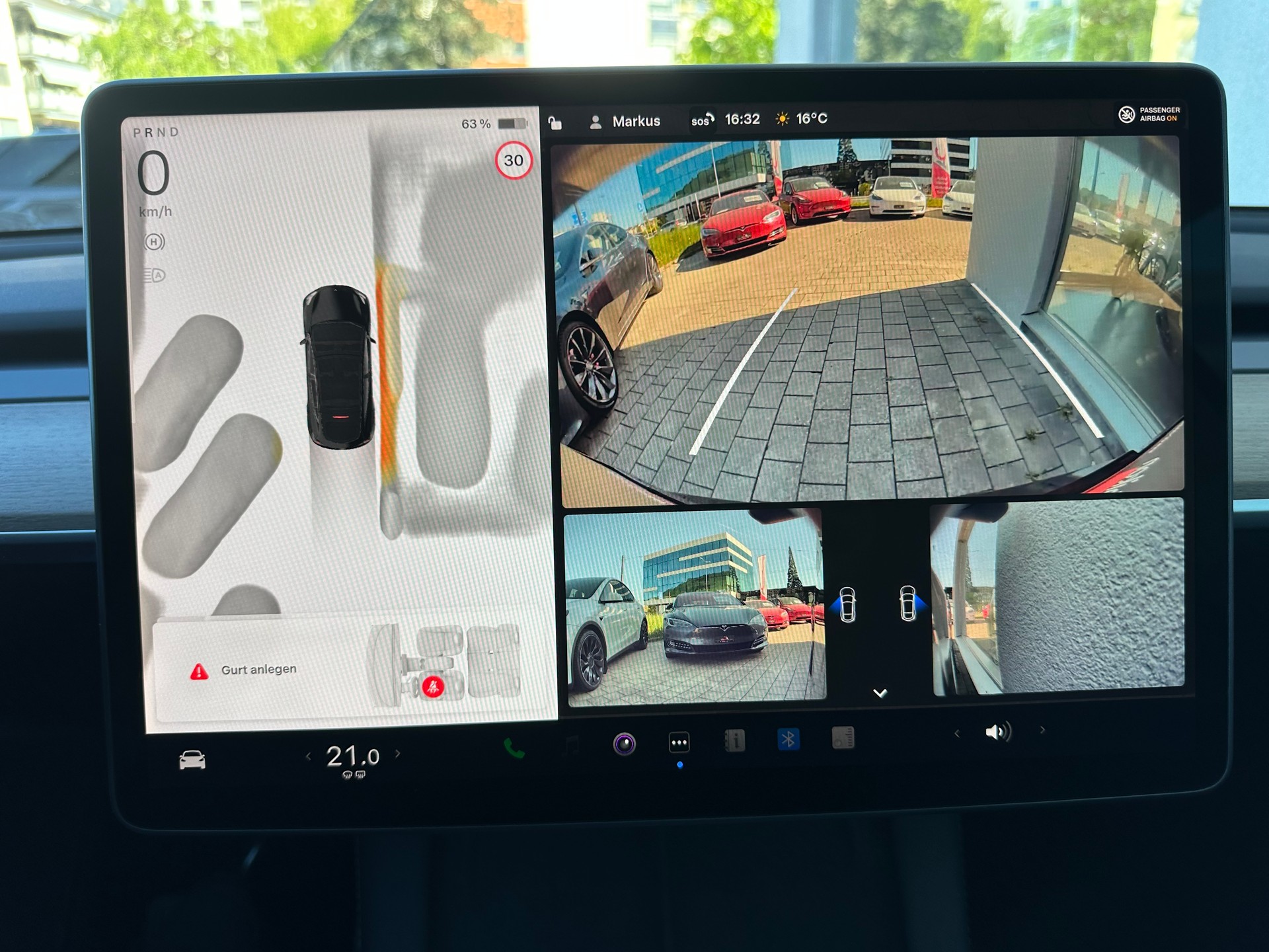 TESLA Model Y Long Range-image-9