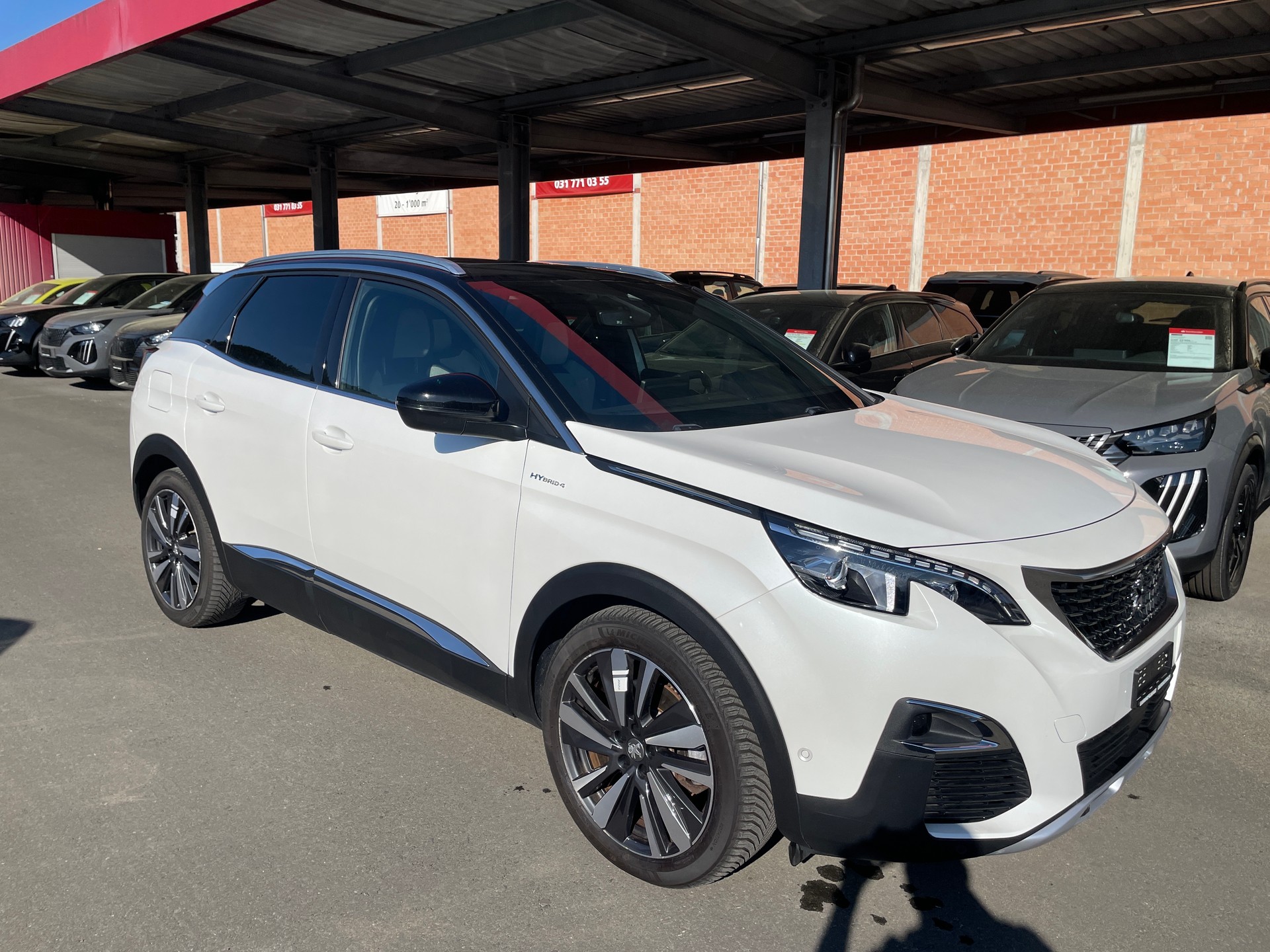 PEUGEOT 3008 300e Hybrid4 GT EAT8-image-0