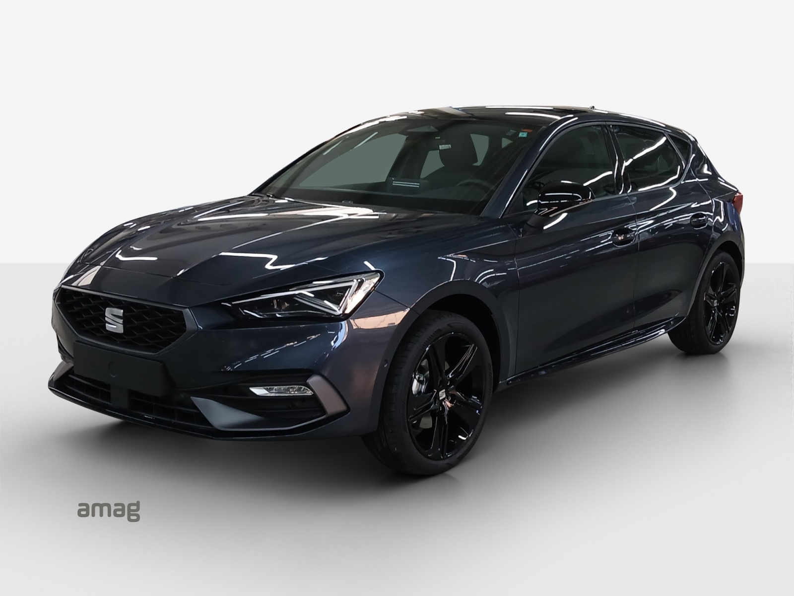 SEAT Leon 1.5 eTSI mHEV DSG 75 Edition-image-0