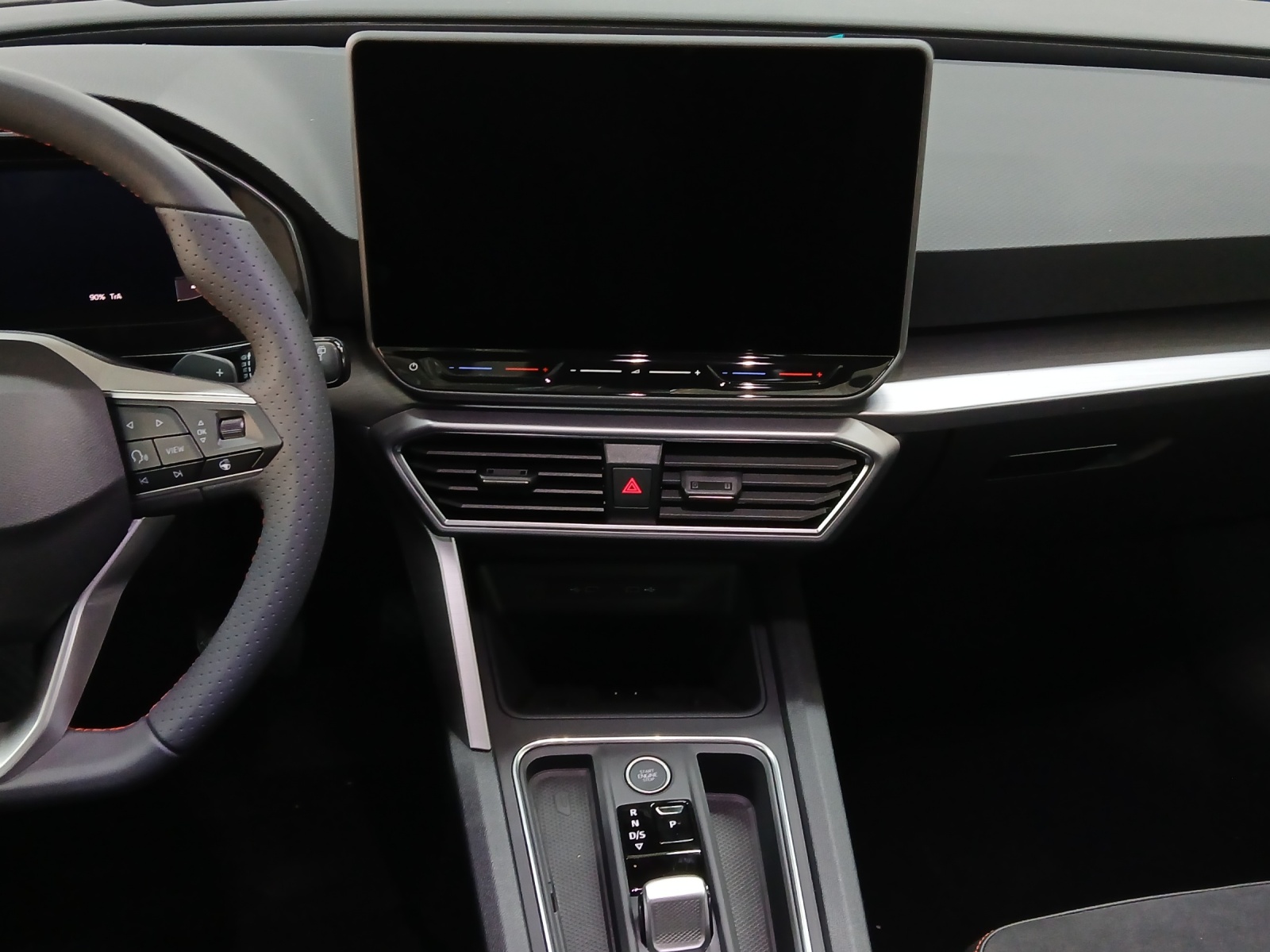 SEAT Leon 1.5 eTSI mHEV DSG 75 Edition-image-10