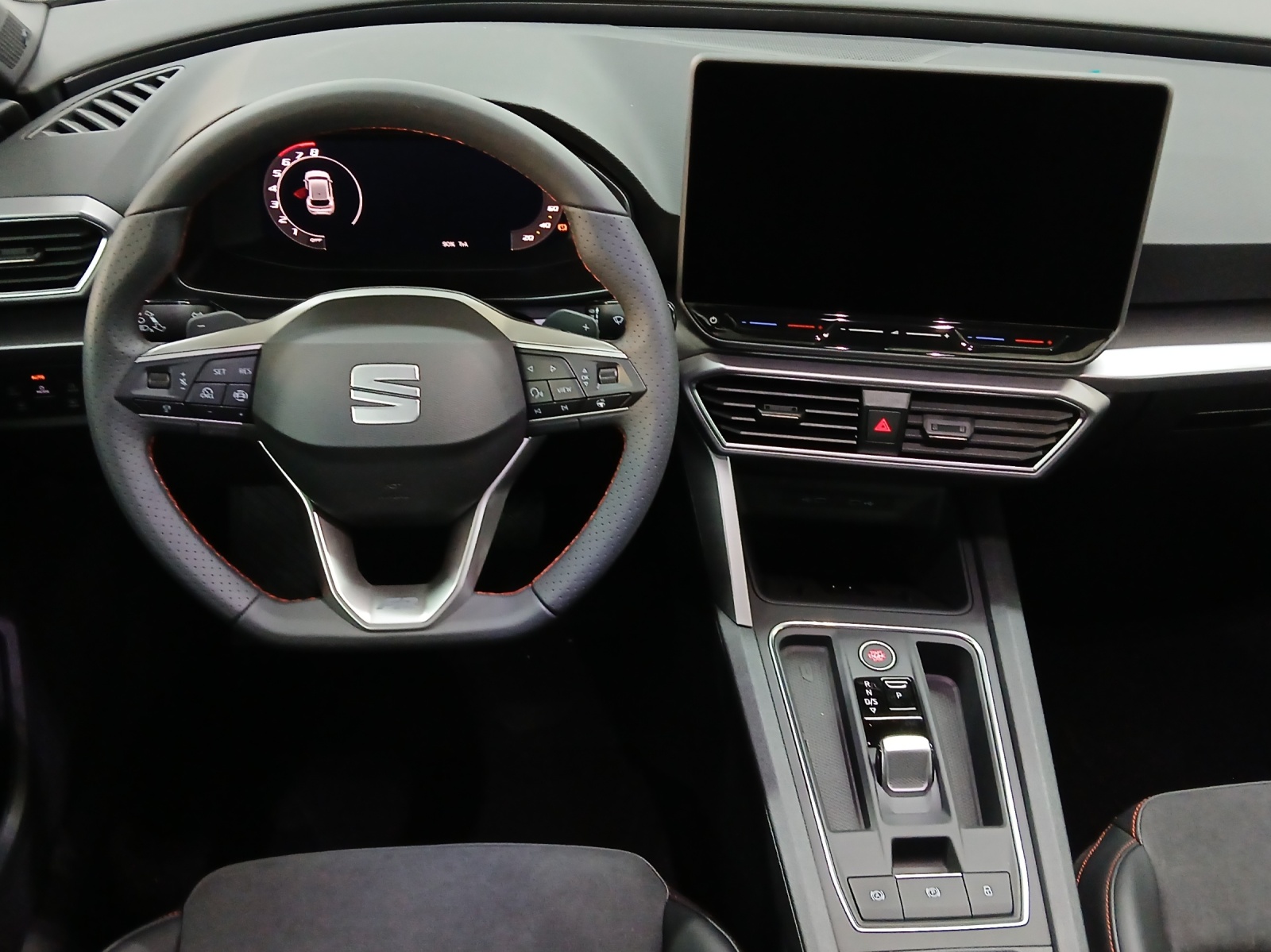 SEAT Leon 1.5 eTSI mHEV DSG 75 Edition-image-8