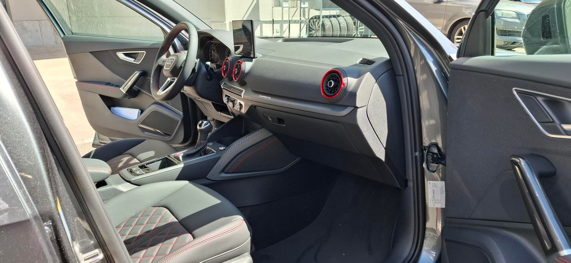 AUDI Q2 40 TFSI S line Attraction quattro S-tronic-image-8