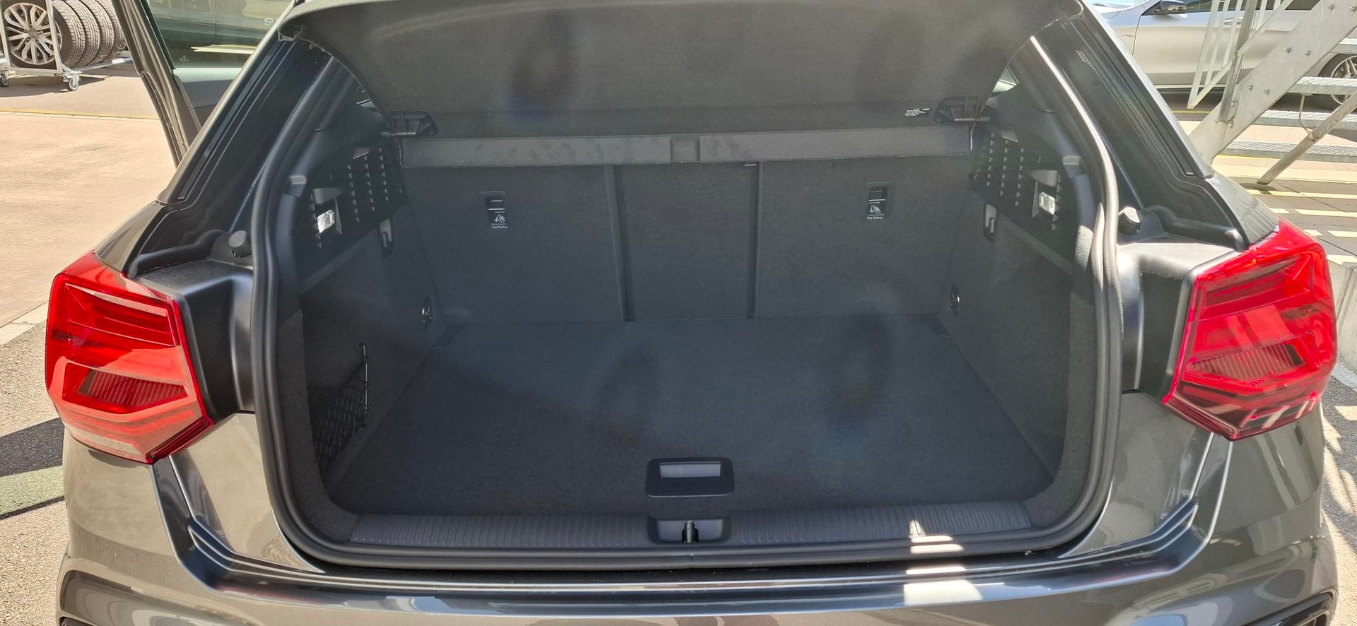 AUDI Q2 40 TFSI S line Attraction quattro S-tronic-image-10