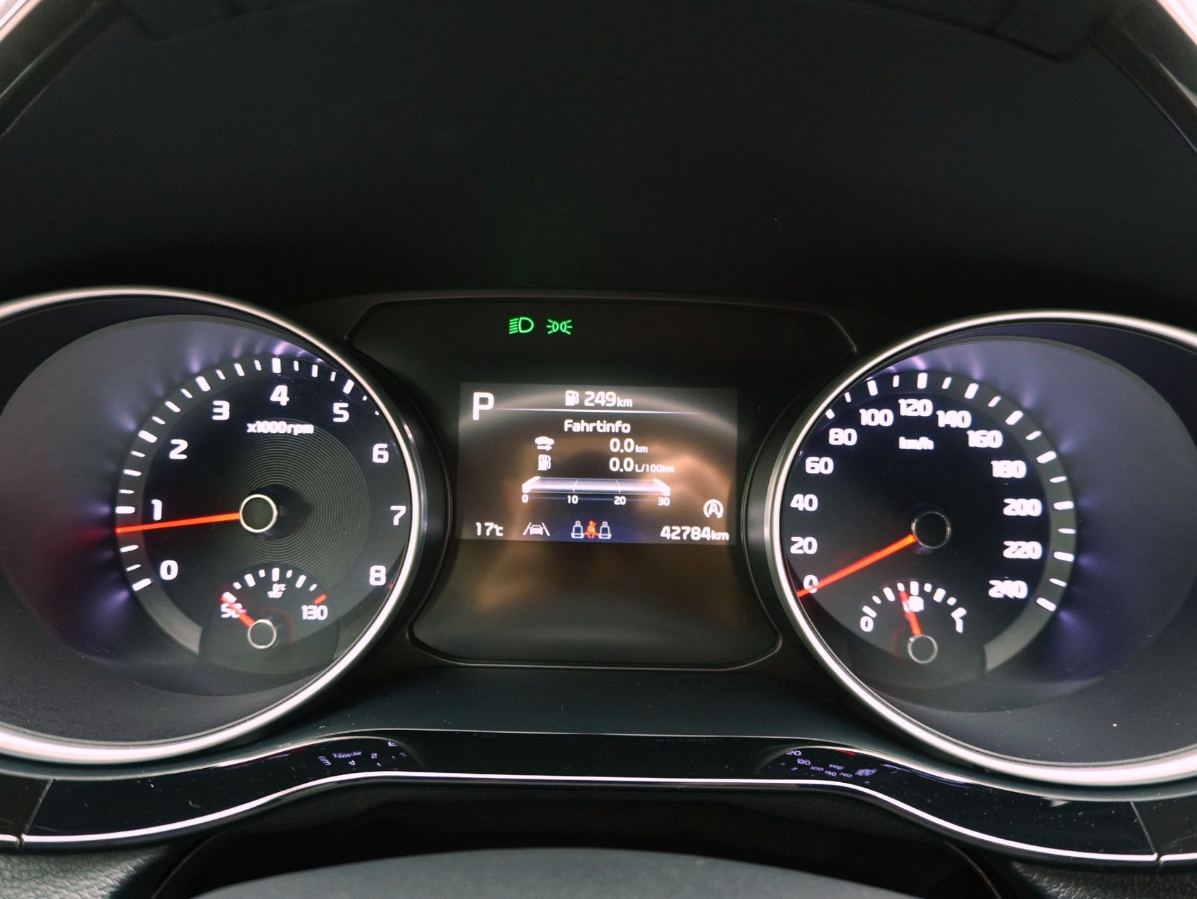 KIA Ceed 1.5 T-GDi MHEV Power-image-16