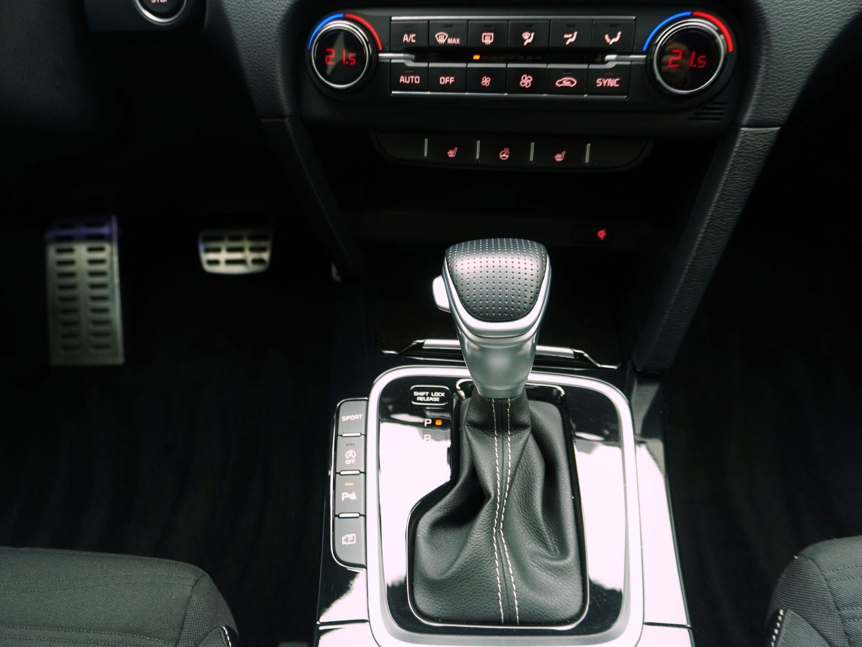 KIA Ceed 1.5 T-GDi MHEV Power-image-14