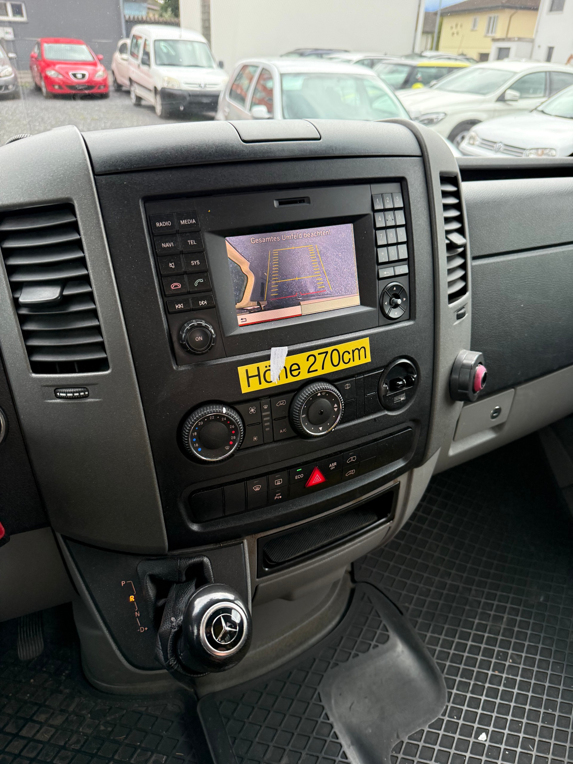MERCEDES-BENZ Sprinter 311 CDI Standard 7G-Tronic-image-12