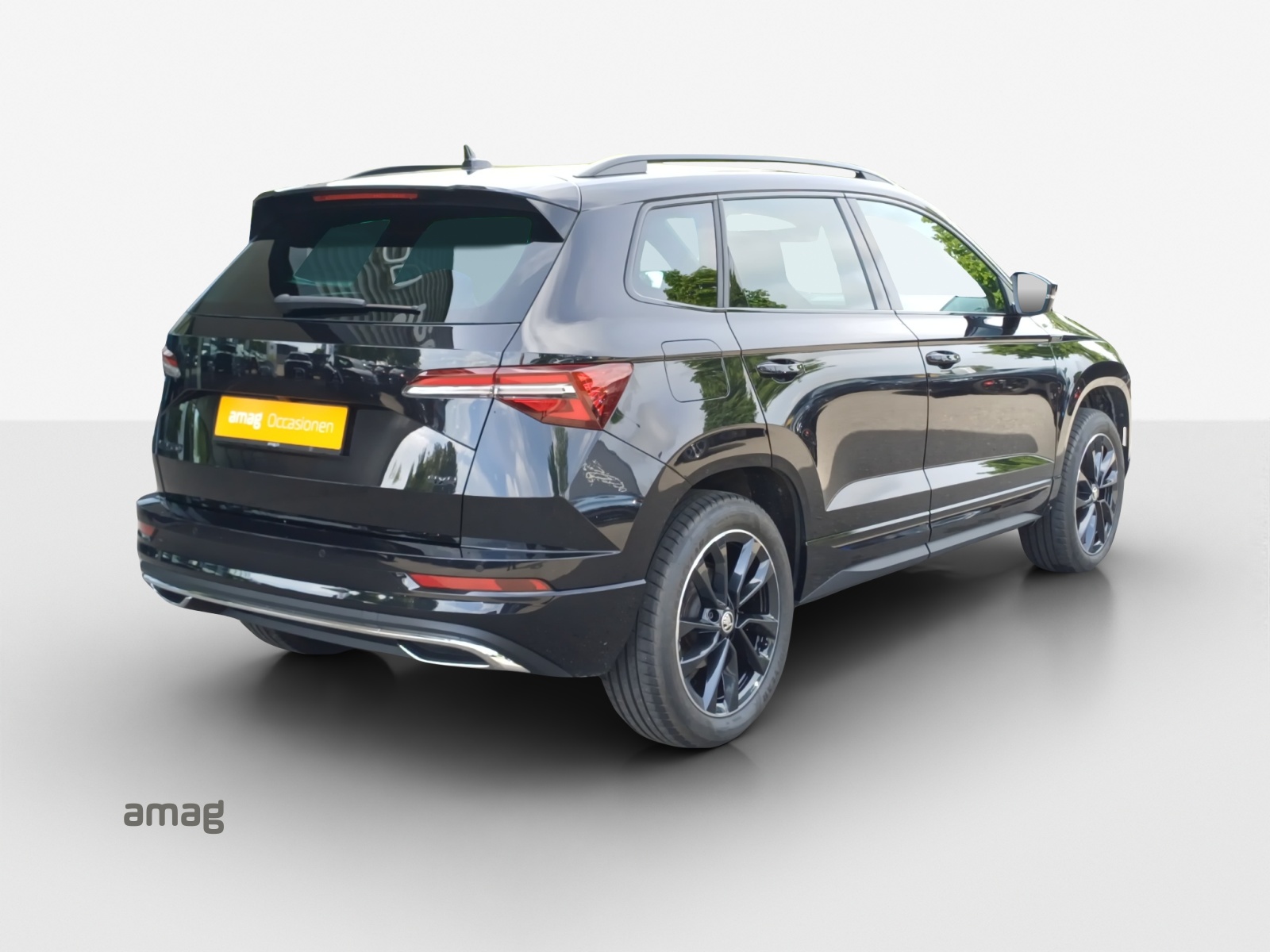 SKODA Karoq 2.0 TSI SportLine 4x4 DSG-image-4