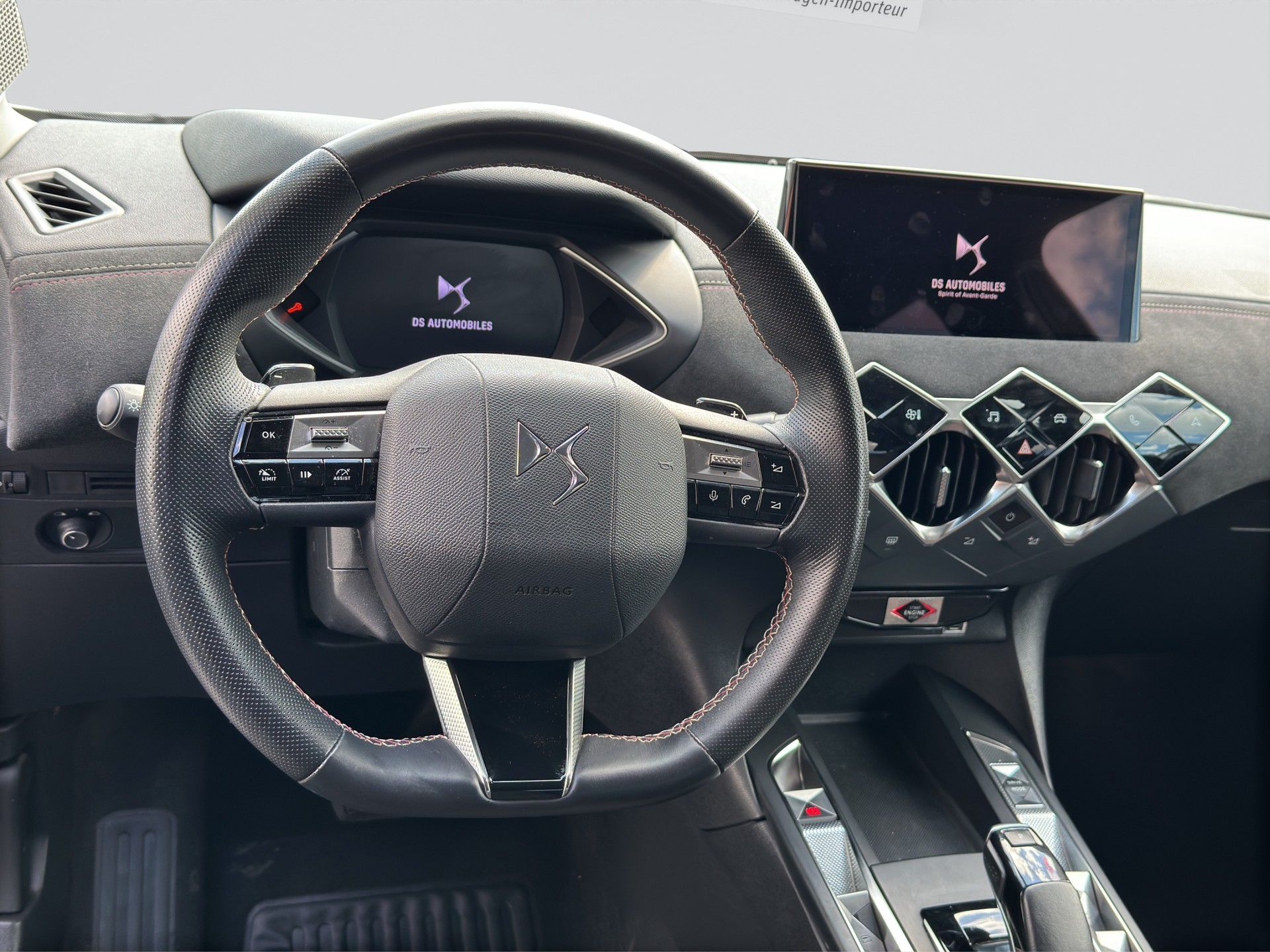 DS AUTOMOBILES DS 3 1.2 PureTech Performance Line Bi-Color EAT8-image-8