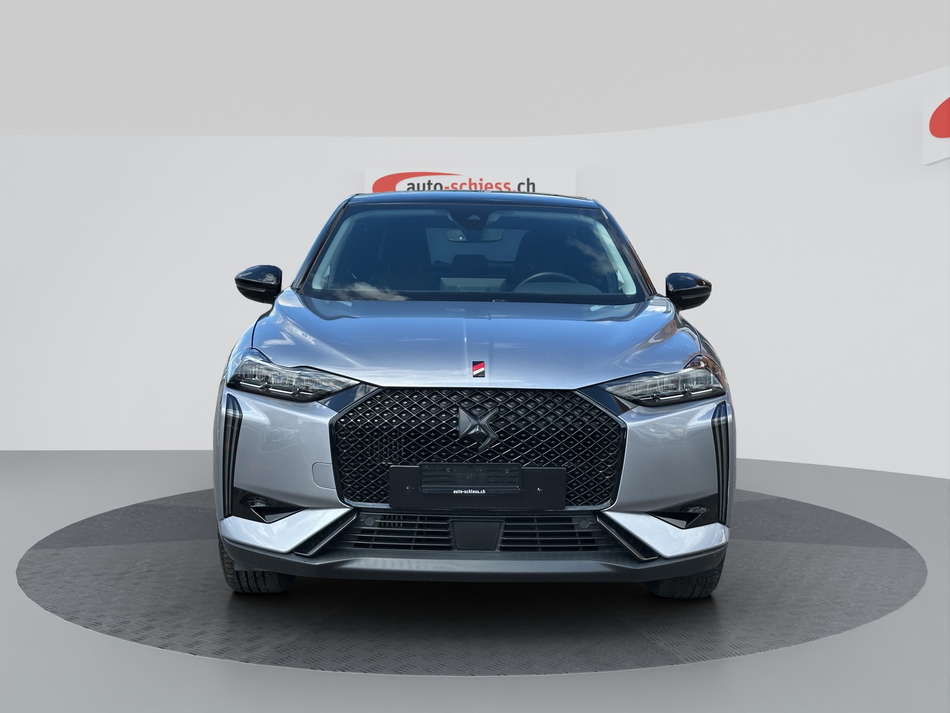 DS AUTOMOBILES DS 3 1.2 PureTech Performance Line Bi-Color EAT8-image-1