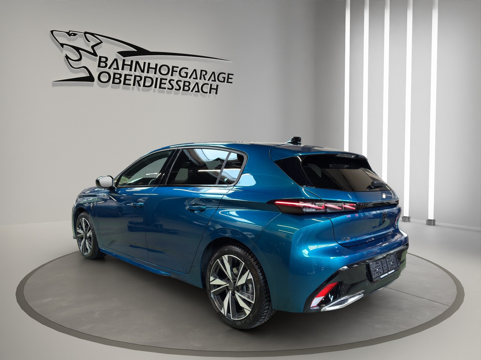 PEUGEOT 308 1.2 HEV 136 GT-image-3