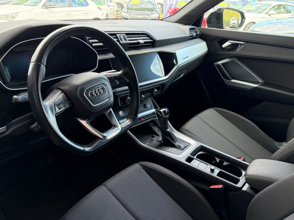 AUDI Q3 40 TDI quattro S-tronic-image-3