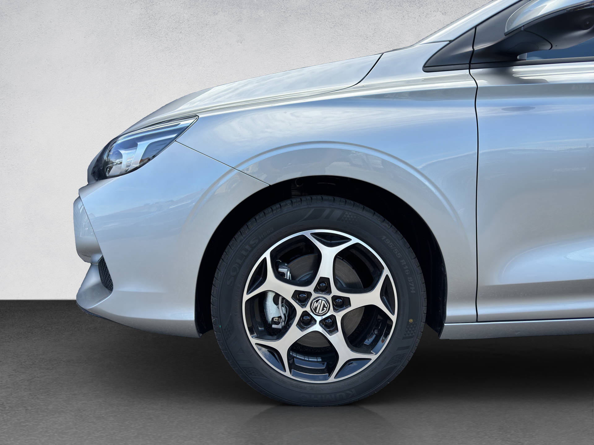MG 3 1.5 Hybrid+ Luxury-image-1