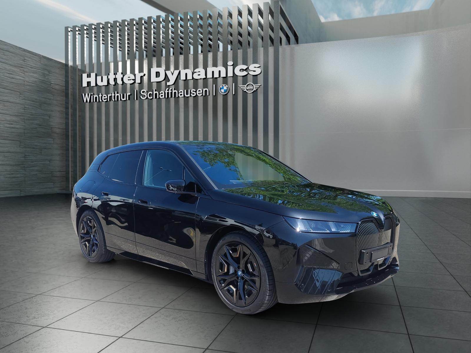 BMW iX xDrive45-image-2