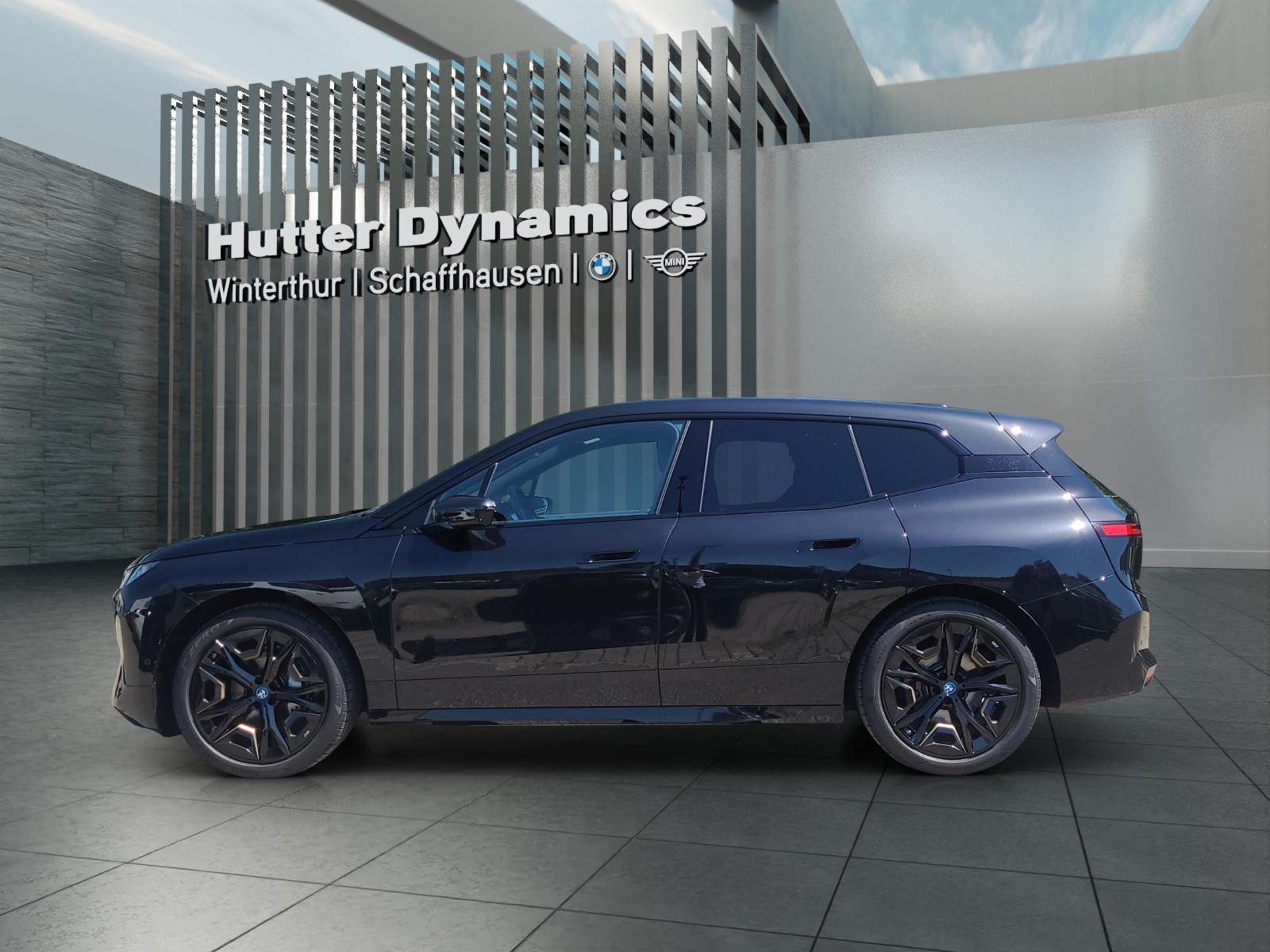 BMW iX xDrive45-image-7