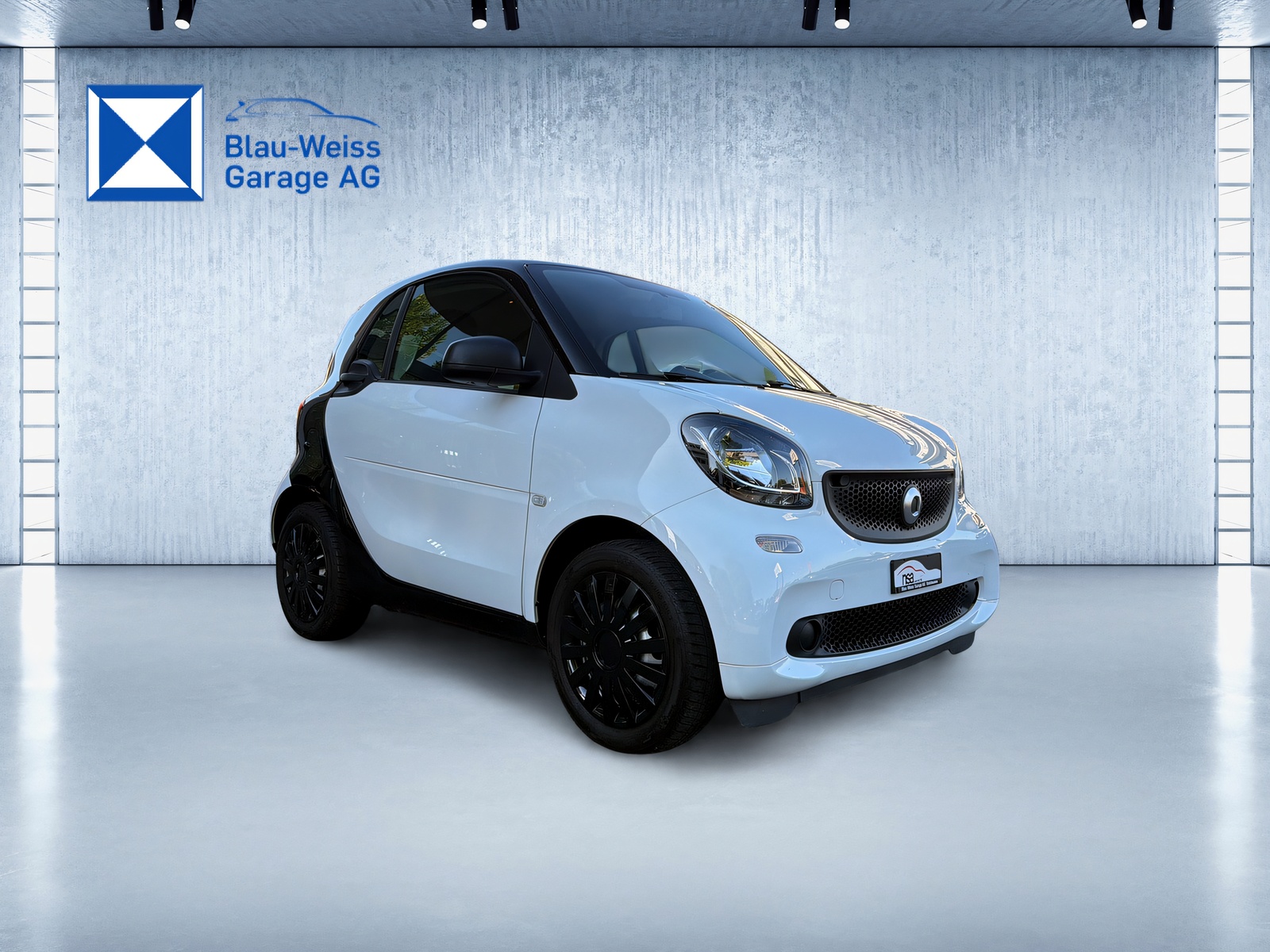 SMART fortwo-image-2