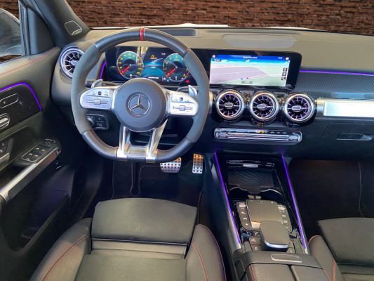 MERCEDES-BENZ GLB 35 AMG 4 MATIC-image-10