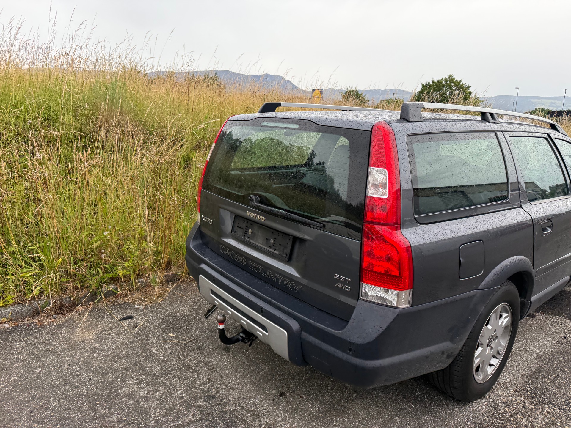 VOLVO XC70 2.5T AWD Kinetic-image-7