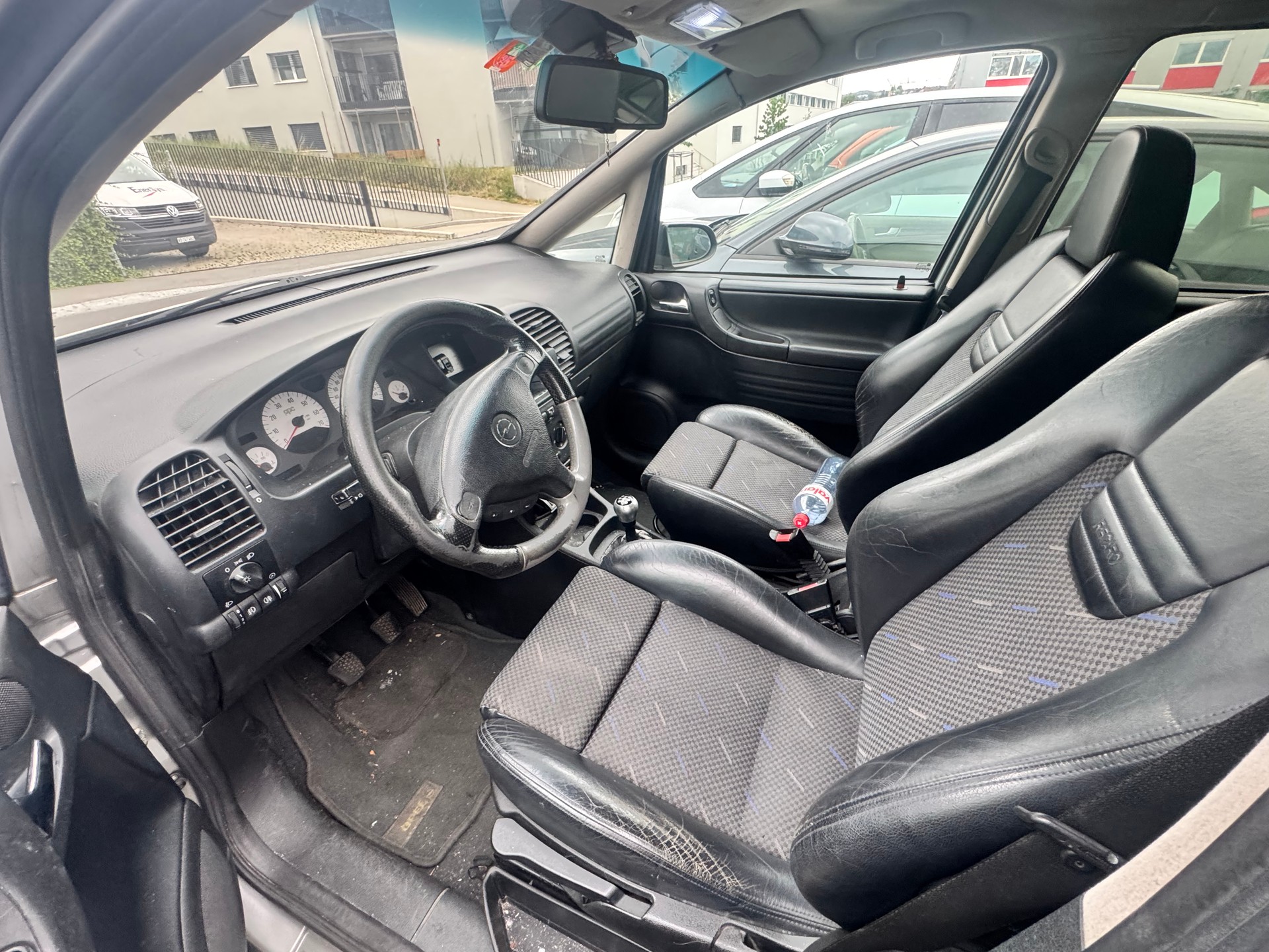 OPEL Zafira 2.0i Turbo OPC-image-6