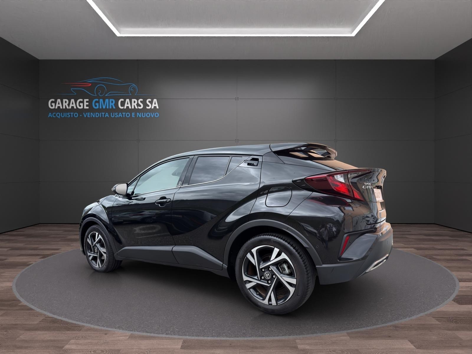 TOYOTA C-HR-image-3