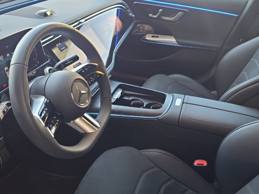 MERCEDES-BENZ E 450 d T 4M 9G-Tronic-image-6