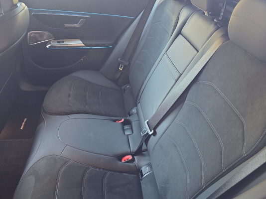 MERCEDES-BENZ E 450 d T 4M 9G-Tronic-image-8
