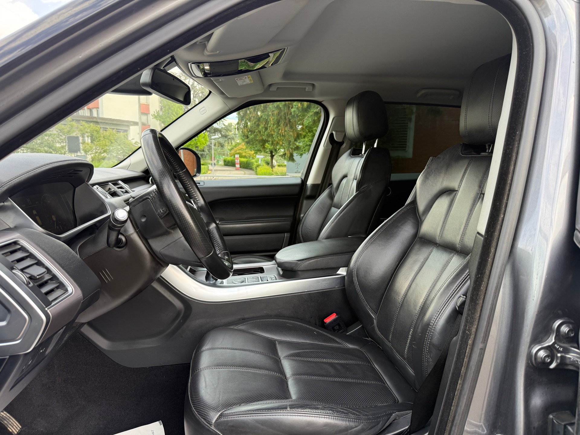 LAND ROVER Range Rover Sport 3.0 SDV6 HSE Automatic-image-6