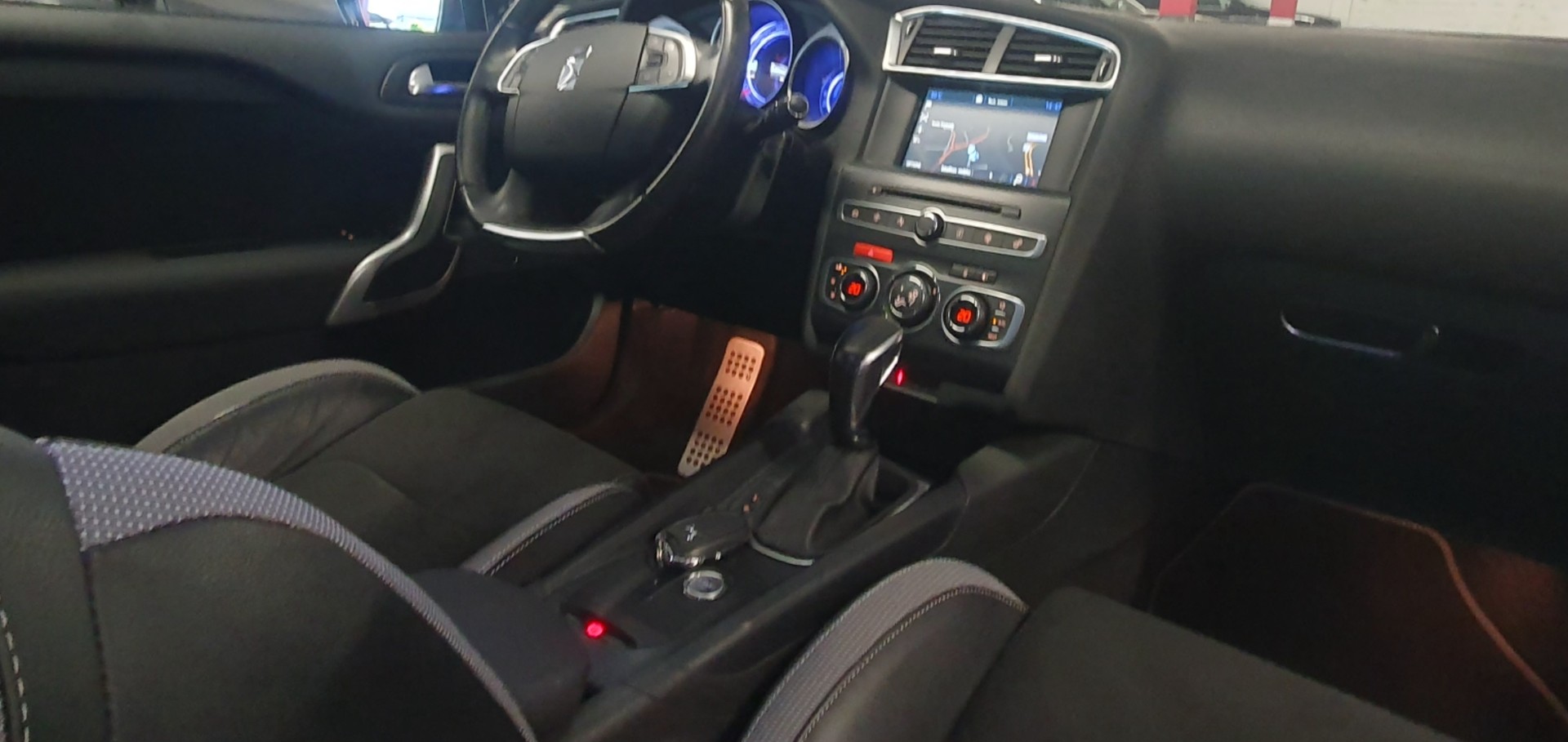 DS AUTOMOBILES DS 4 1.6 THP SO Chic Automatic-image-7