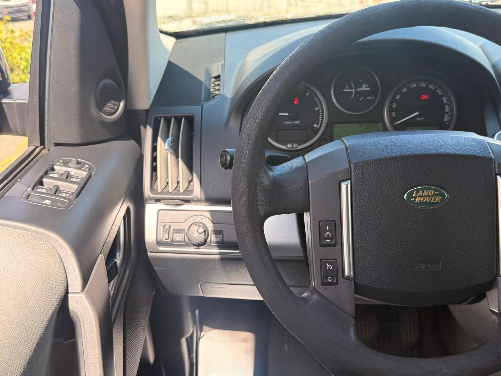 LAND ROVER Freelander 2.2 TD4 XS Automatic VENDU DANS L'ETAT MOTEUR PERTE DE PUISSANCE-image-13