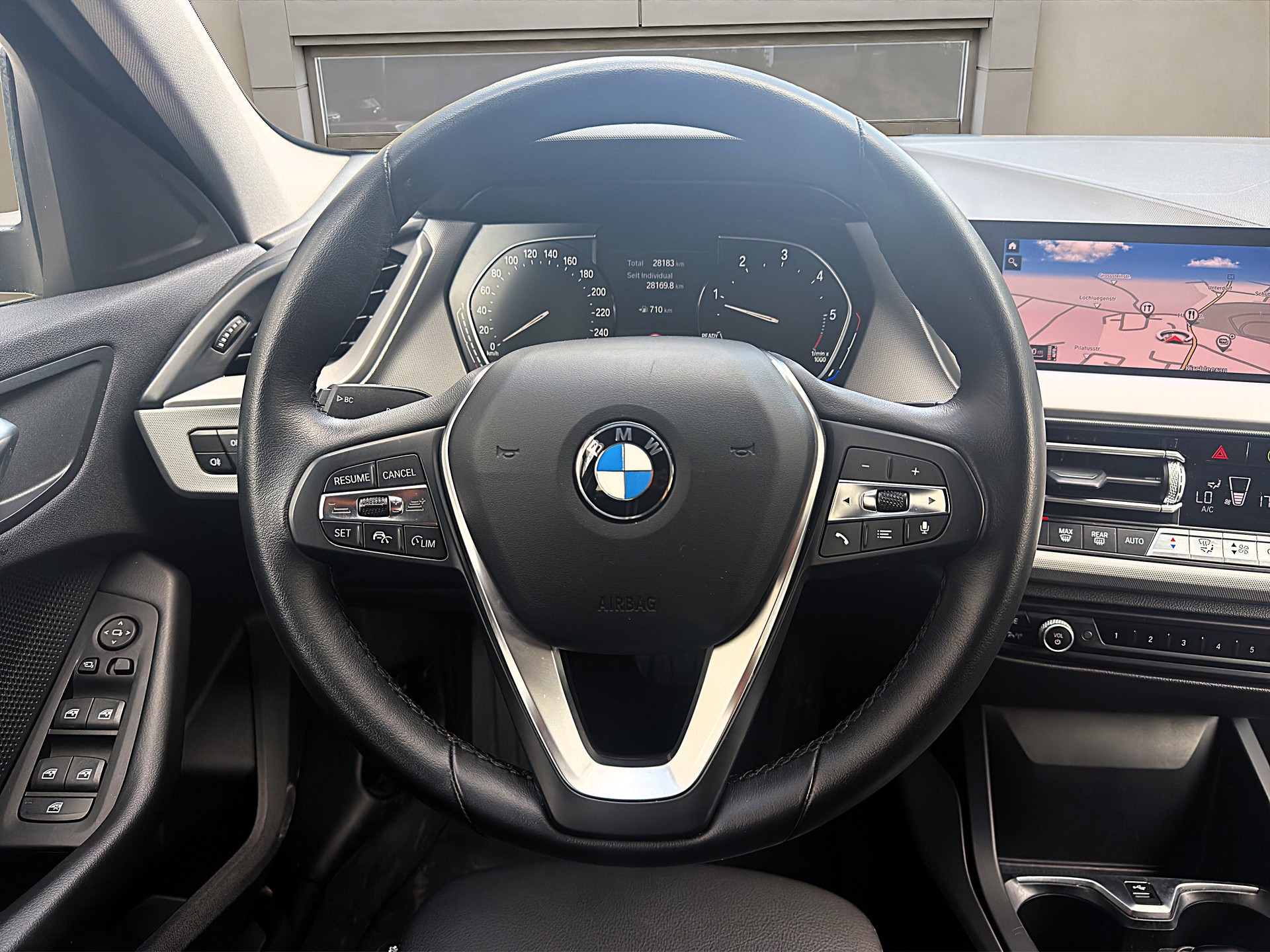 BMW 120d xDrive Steptronic ✅CH-Fahrzeug & Gratisservice✅-image-10