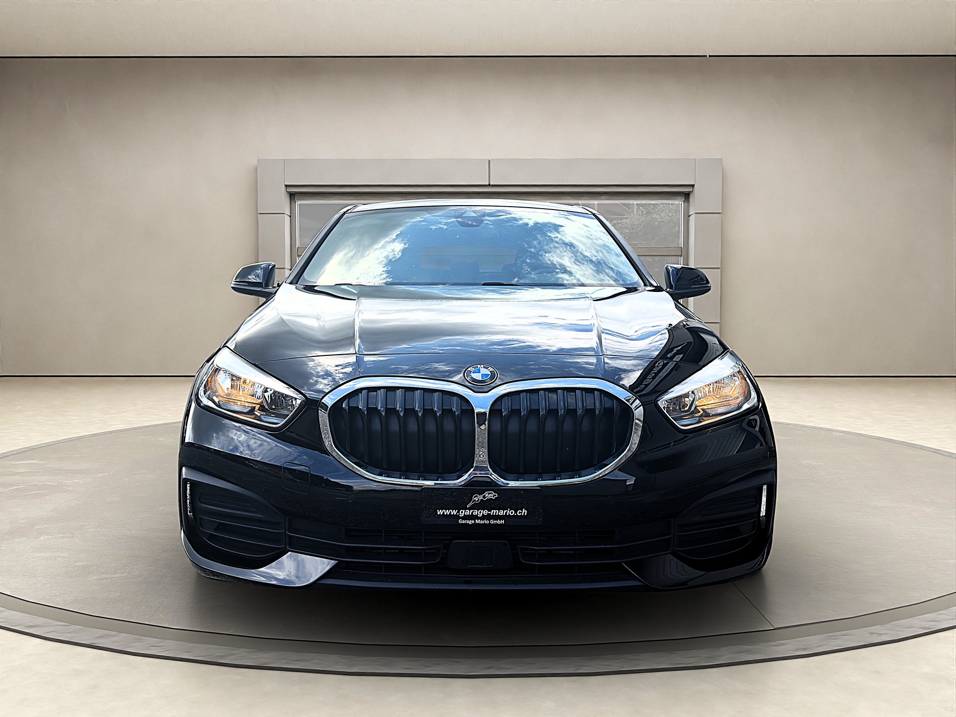 BMW 120d xDrive Steptronic ✅CH-Fahrzeug & Gratisservice✅-image-1