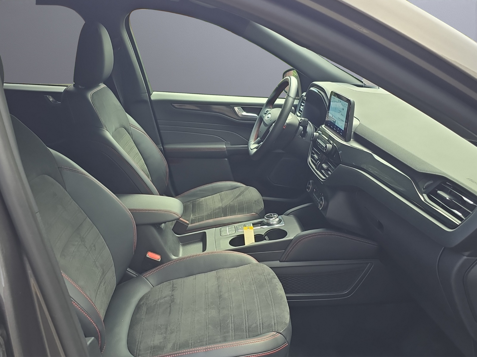 FORD Kuga 2.5 Plug-in Hybrid ST-Lin-image-11