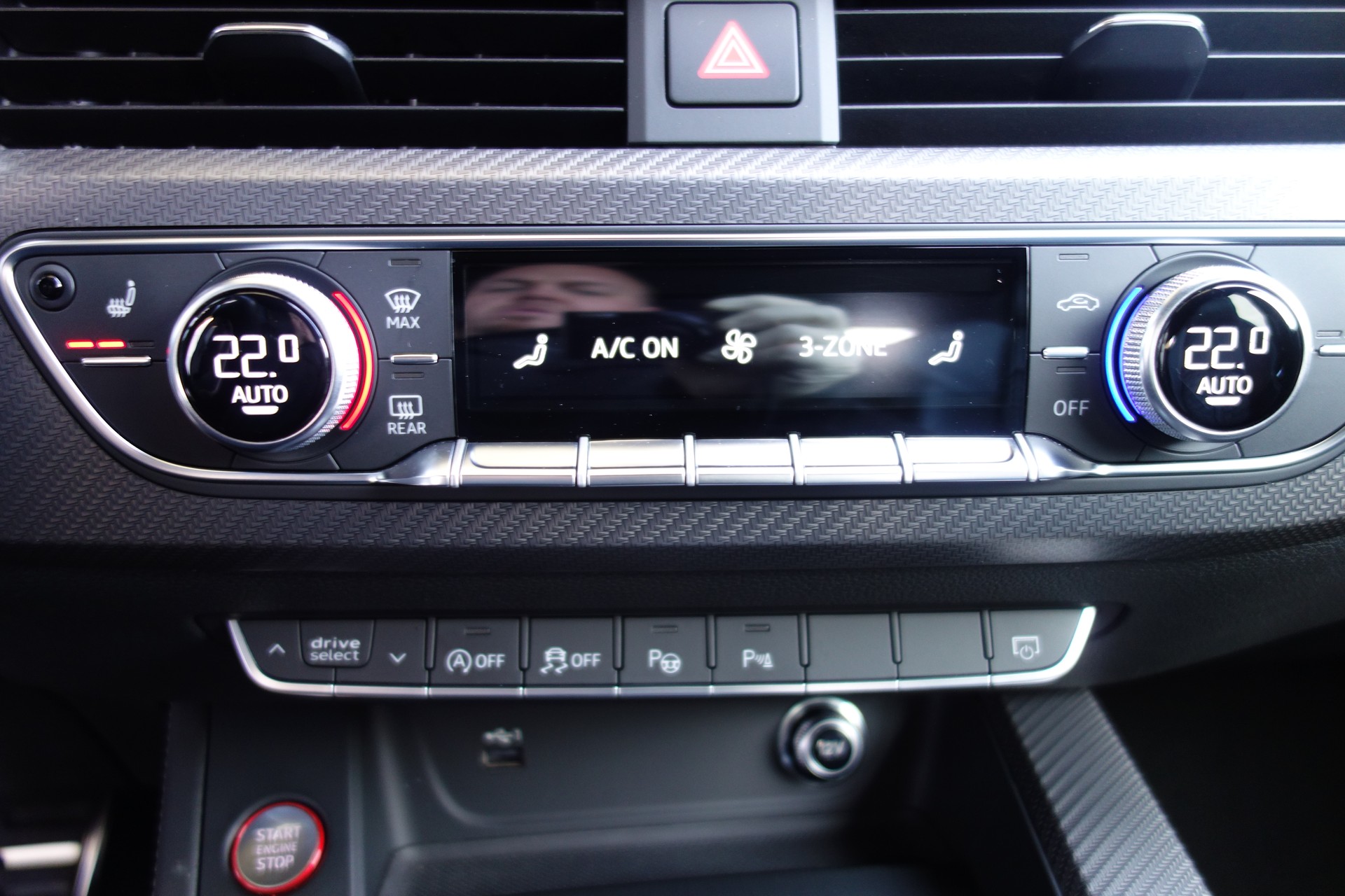 AUDI RS4 Avant 2.9 TFSI quattro tiptronic-image-18