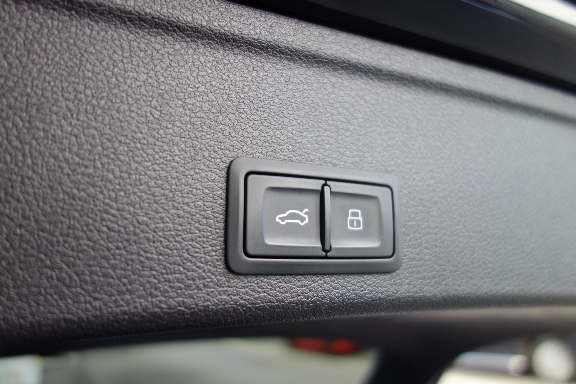 AUDI RS4 Avant 2.9 TFSI quattro tiptronic-image-24