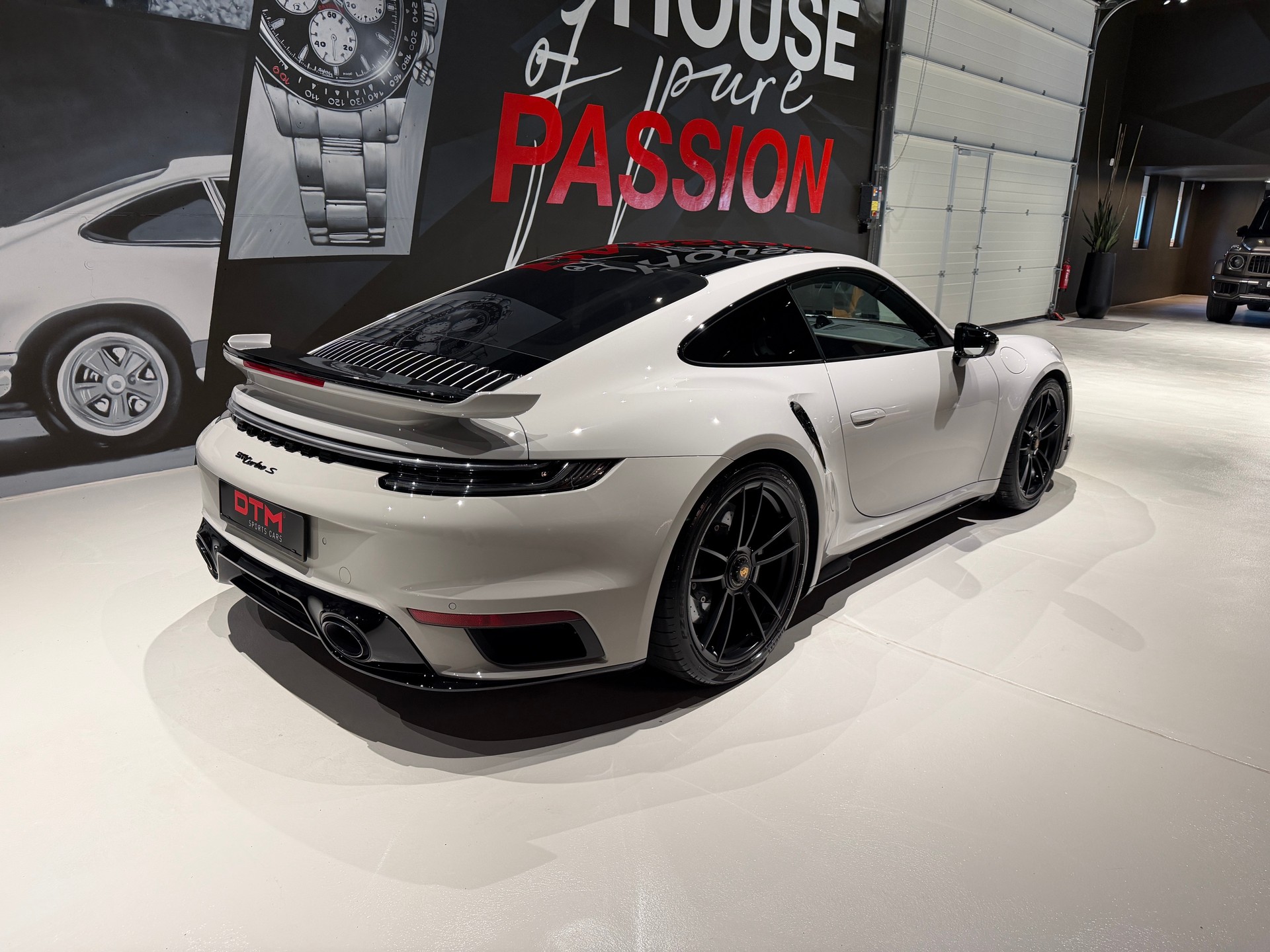 PORSCHE 911 Turbo S PDK-image-3