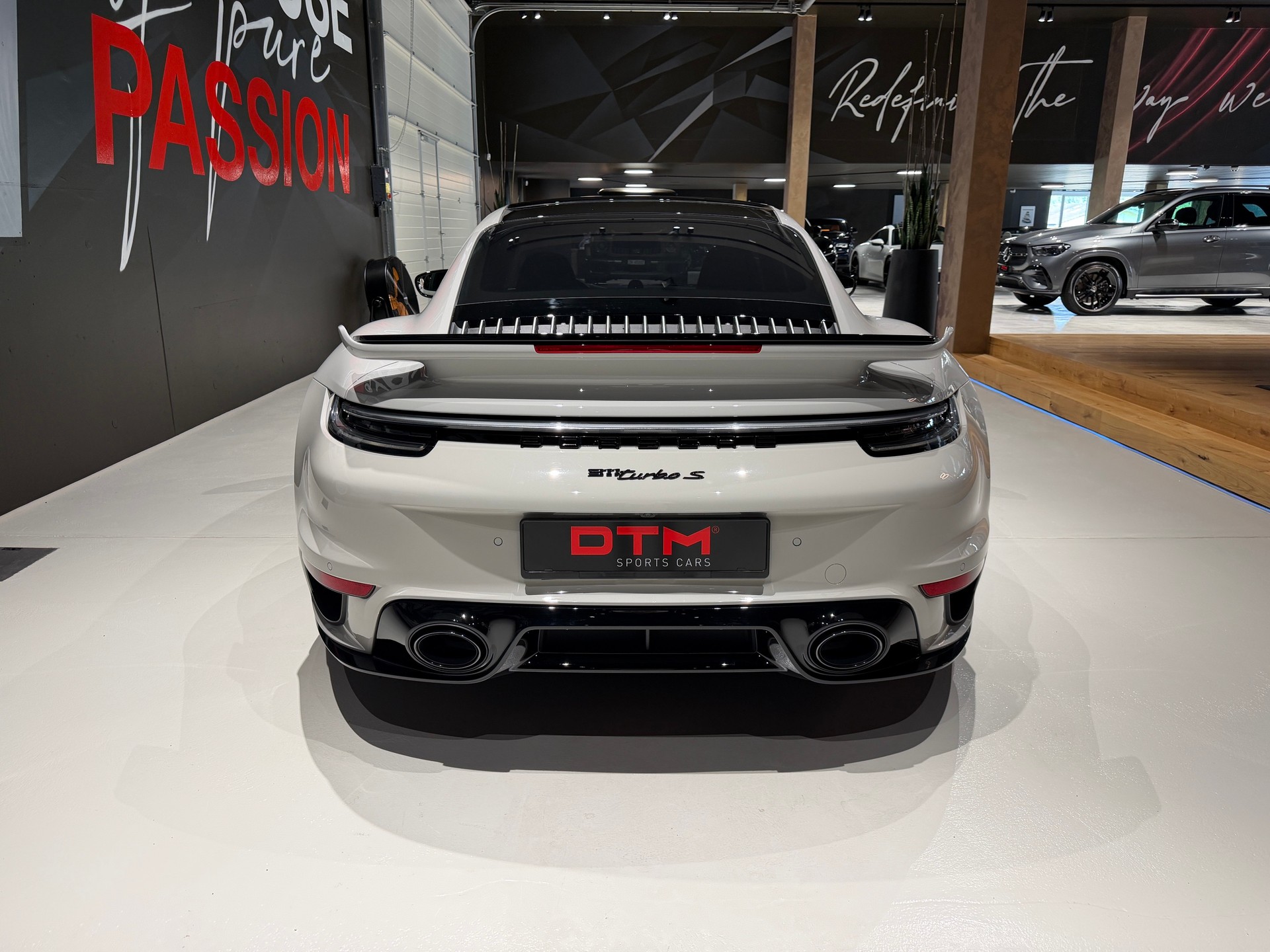 PORSCHE 911 Turbo S PDK-image-5