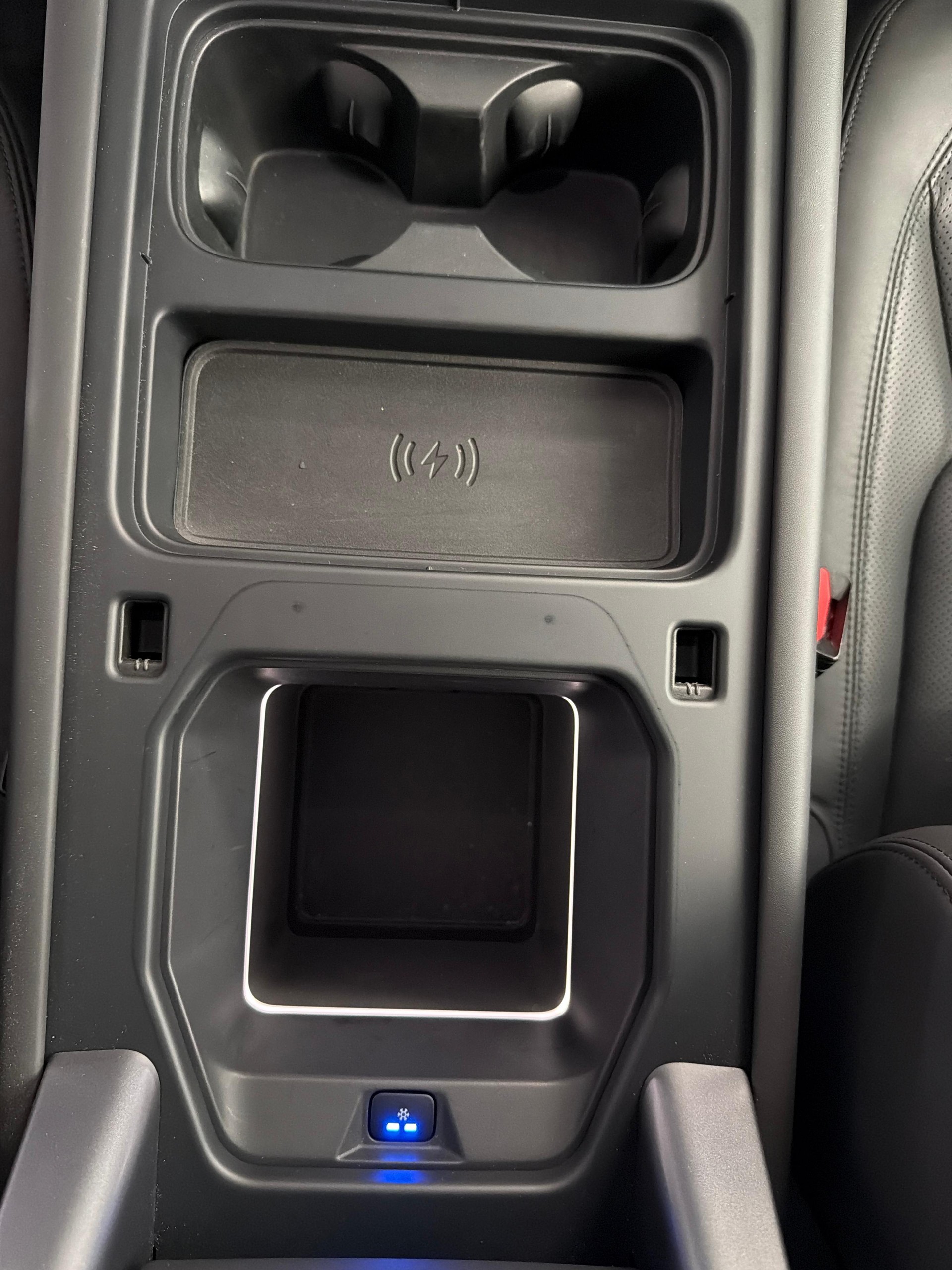 LAND ROVER Defender 110 5.0 V8 SC 525PS, klimatisierte Vordersitze-image-15