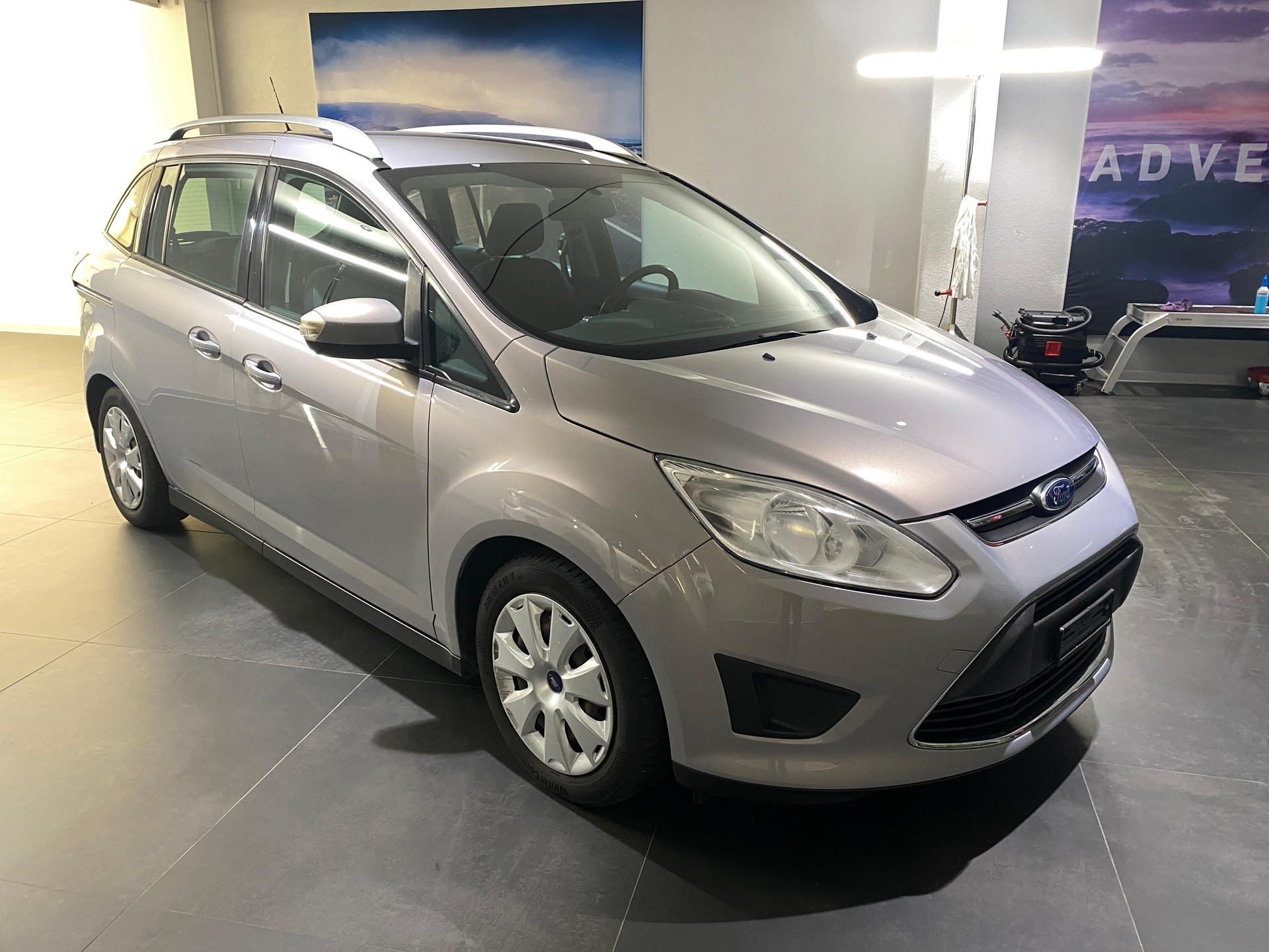FORD Grand C-Max 1.6i Ti-VCT 125 Carving-showroom-element-3