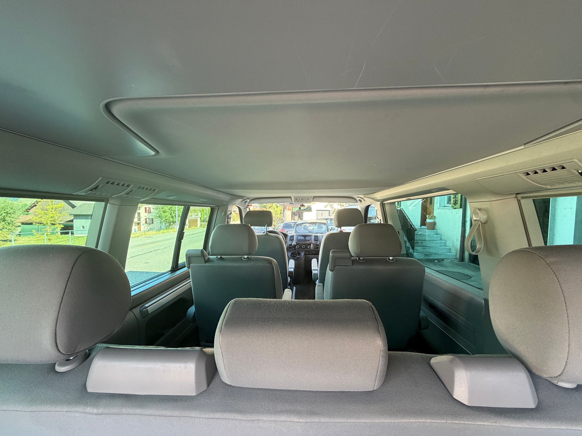 VW T5 California 2.0 TDI Beach-image-13