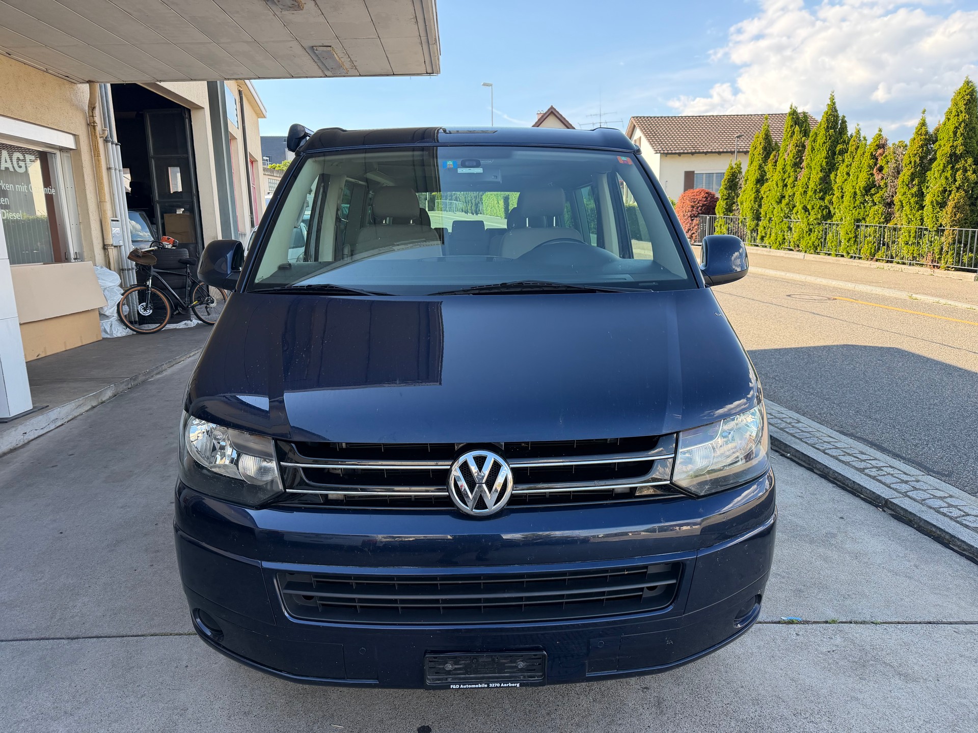 VW T5 California 2.0 TDI Beach-image-1