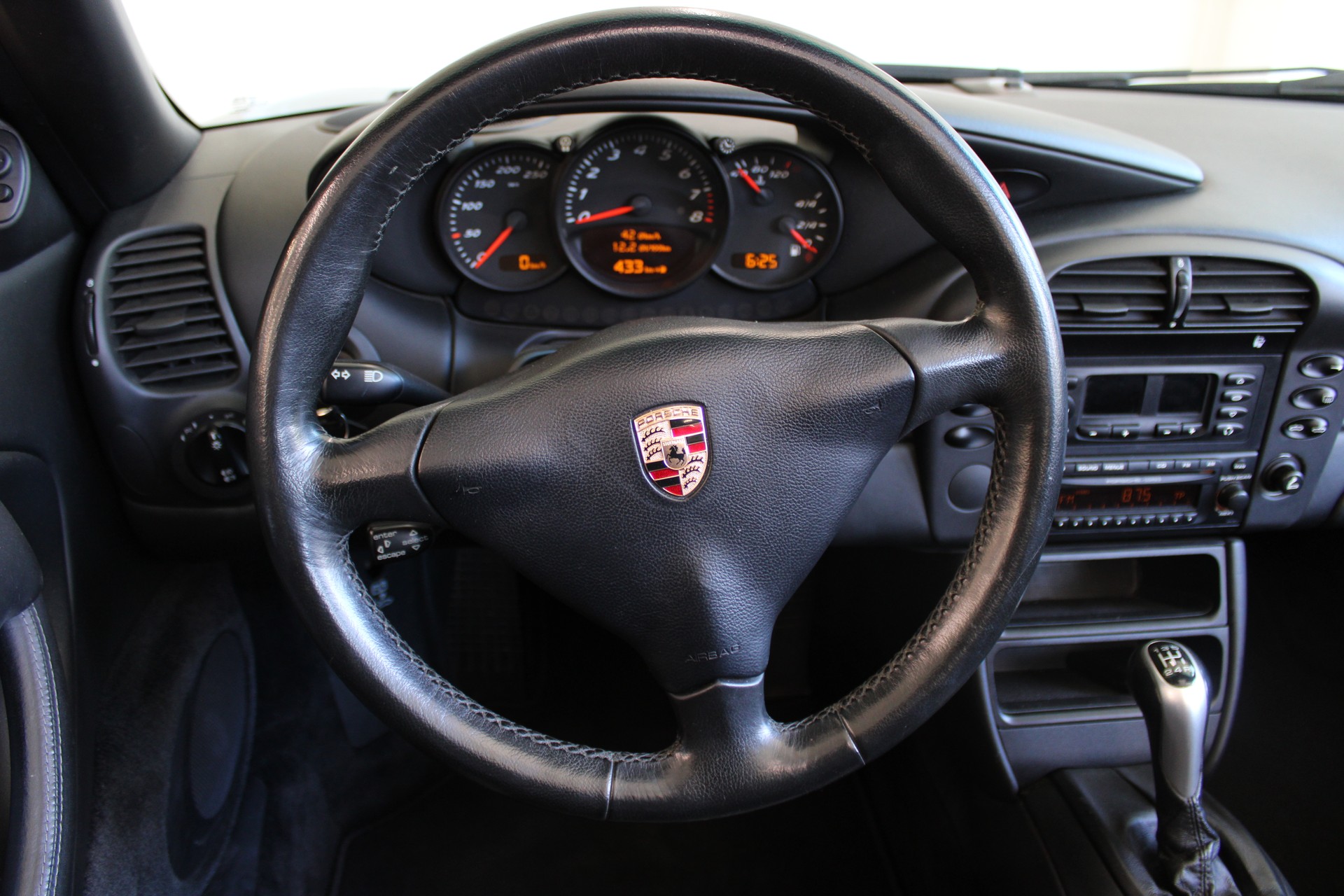 PORSCHE Boxster 2.7-image-16