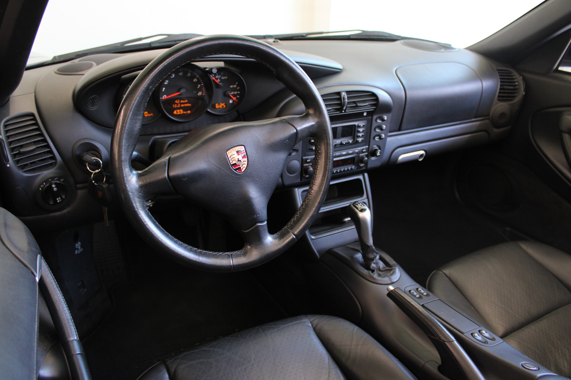 PORSCHE Boxster 2.7-image-15