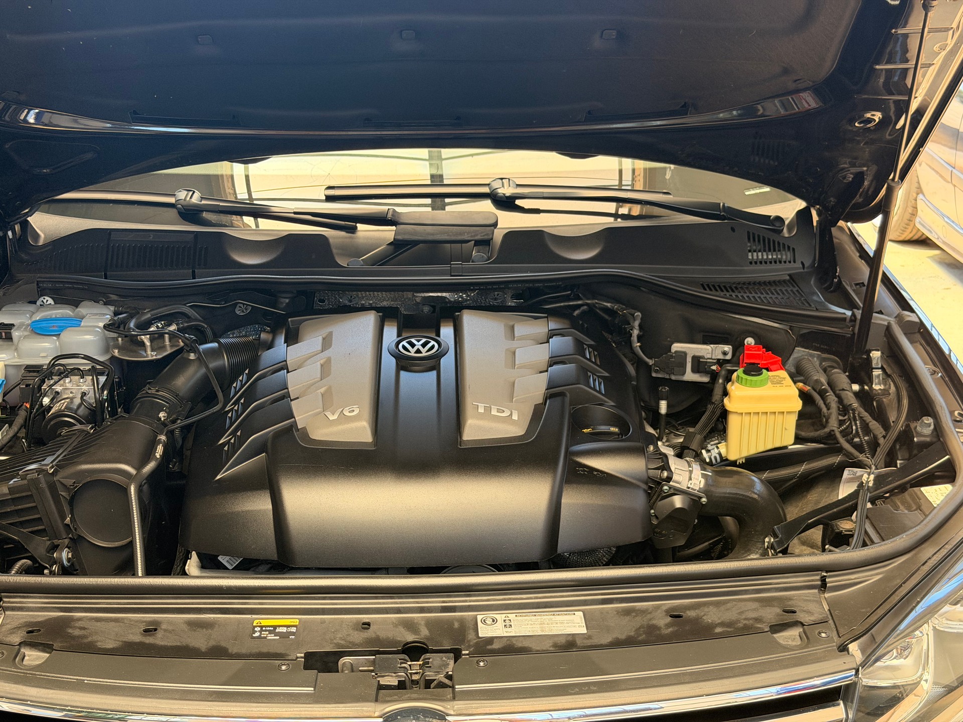 VW 3.0 V6 TDI 262 BlueMT-image-16